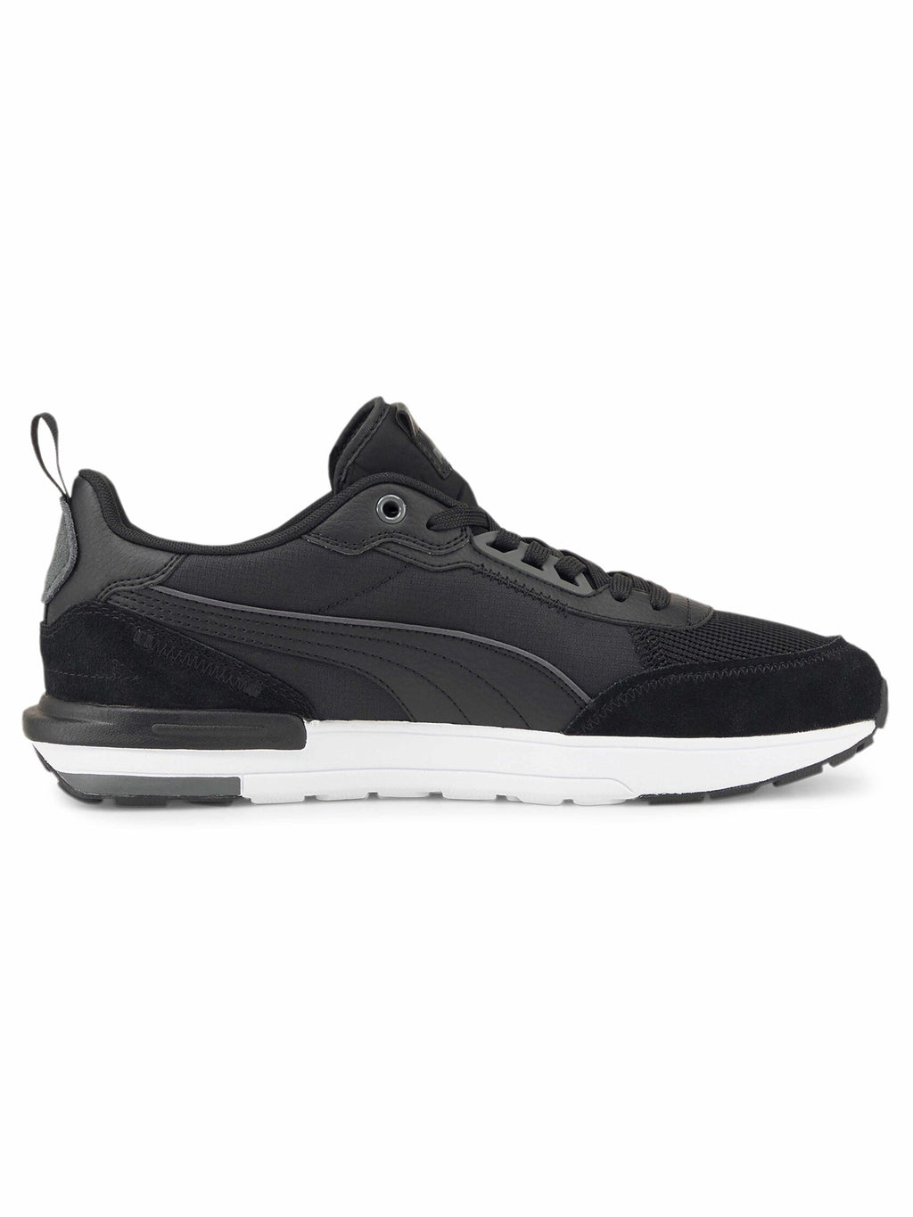 PUMA Обувки R22