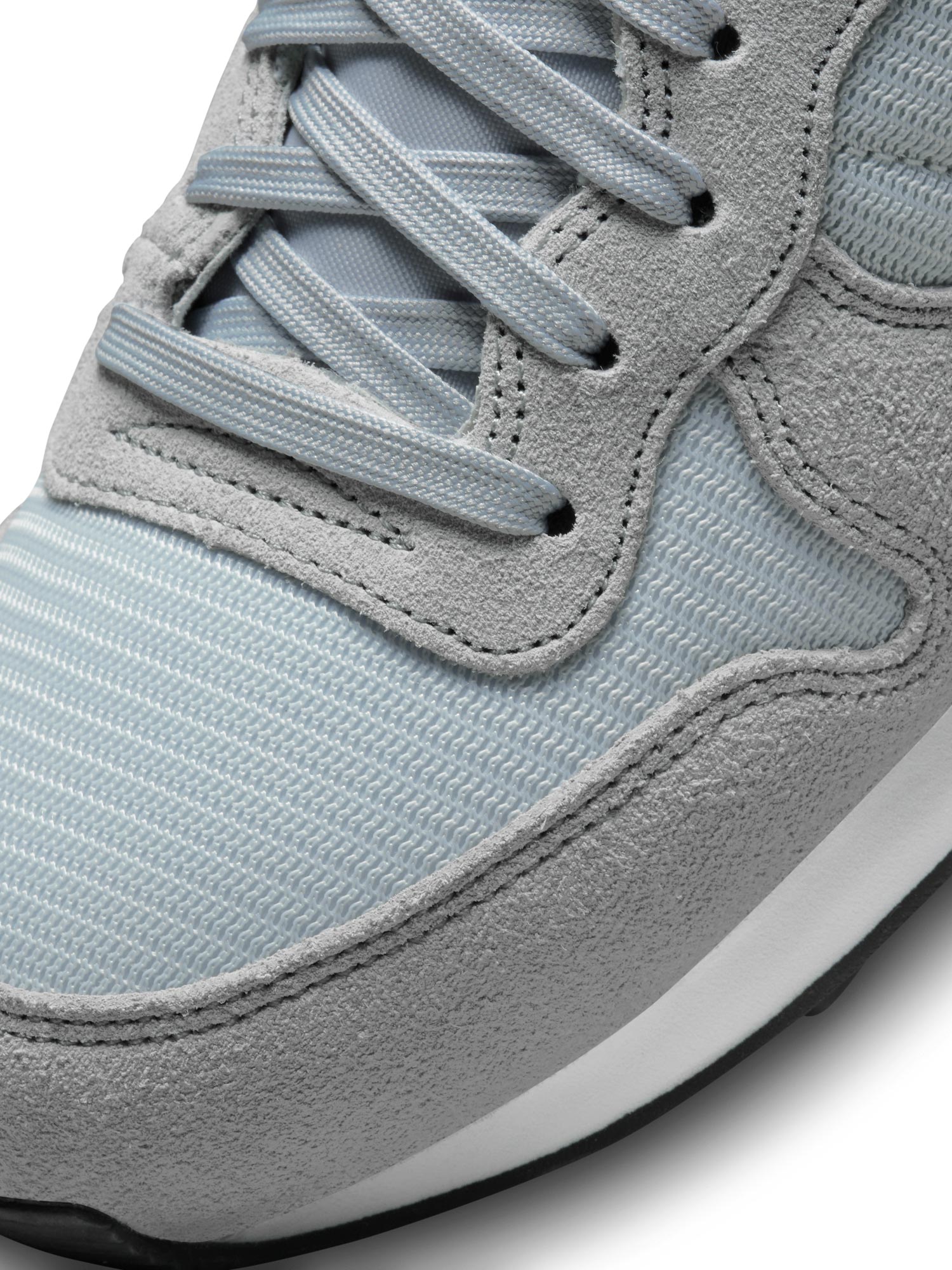 NIKE Обувки W INTERNATIONALIST