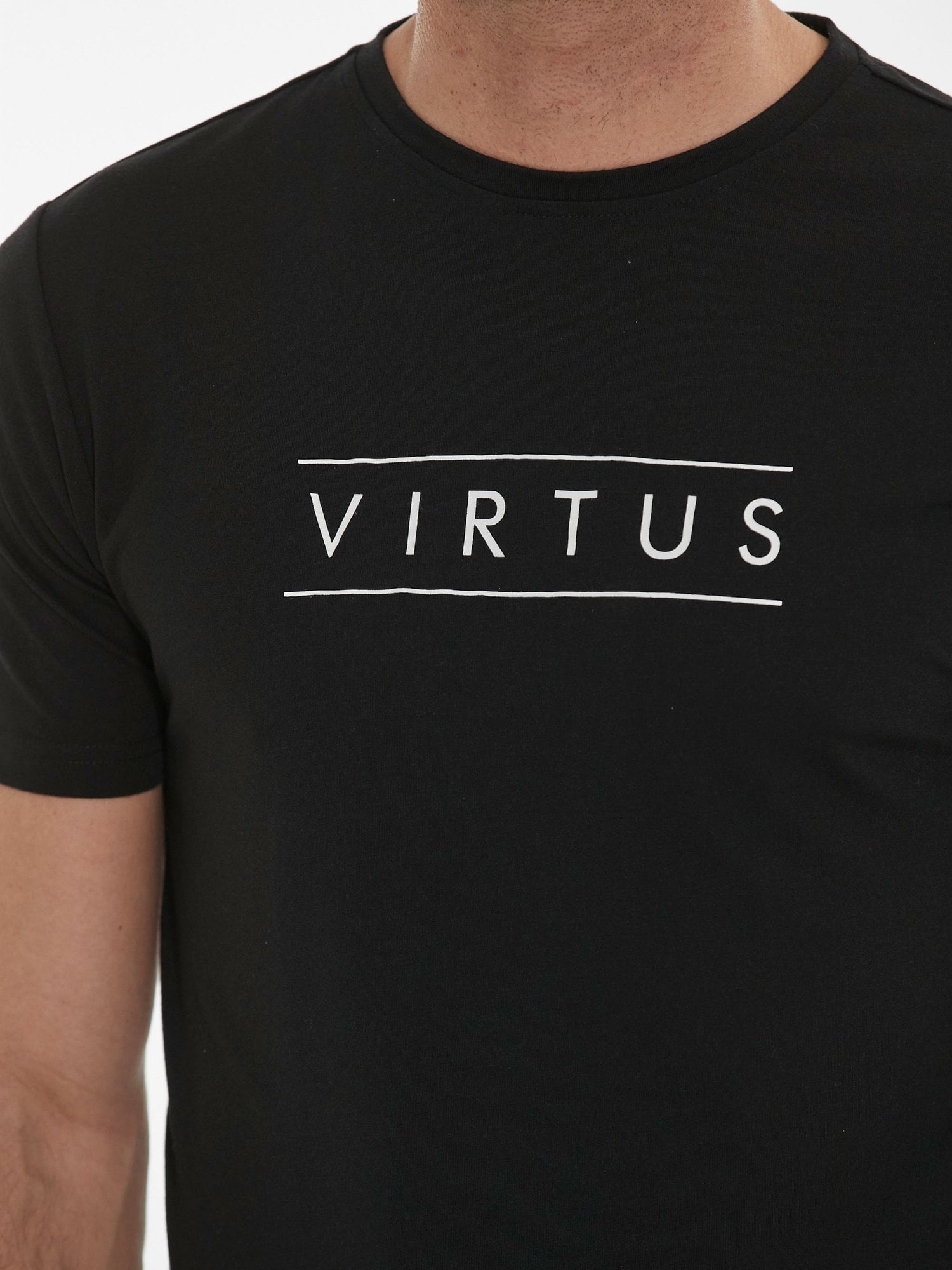 VIRTUS Тениска Estend
