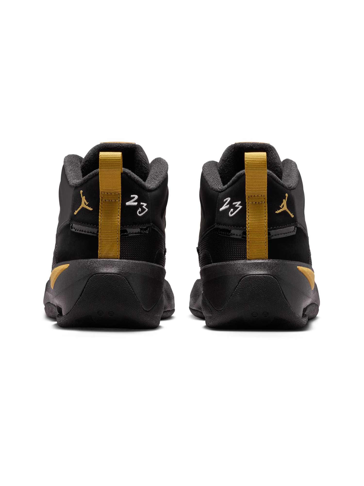 JORDAN Обувки JORDAN MAX AURA 7 (GS)