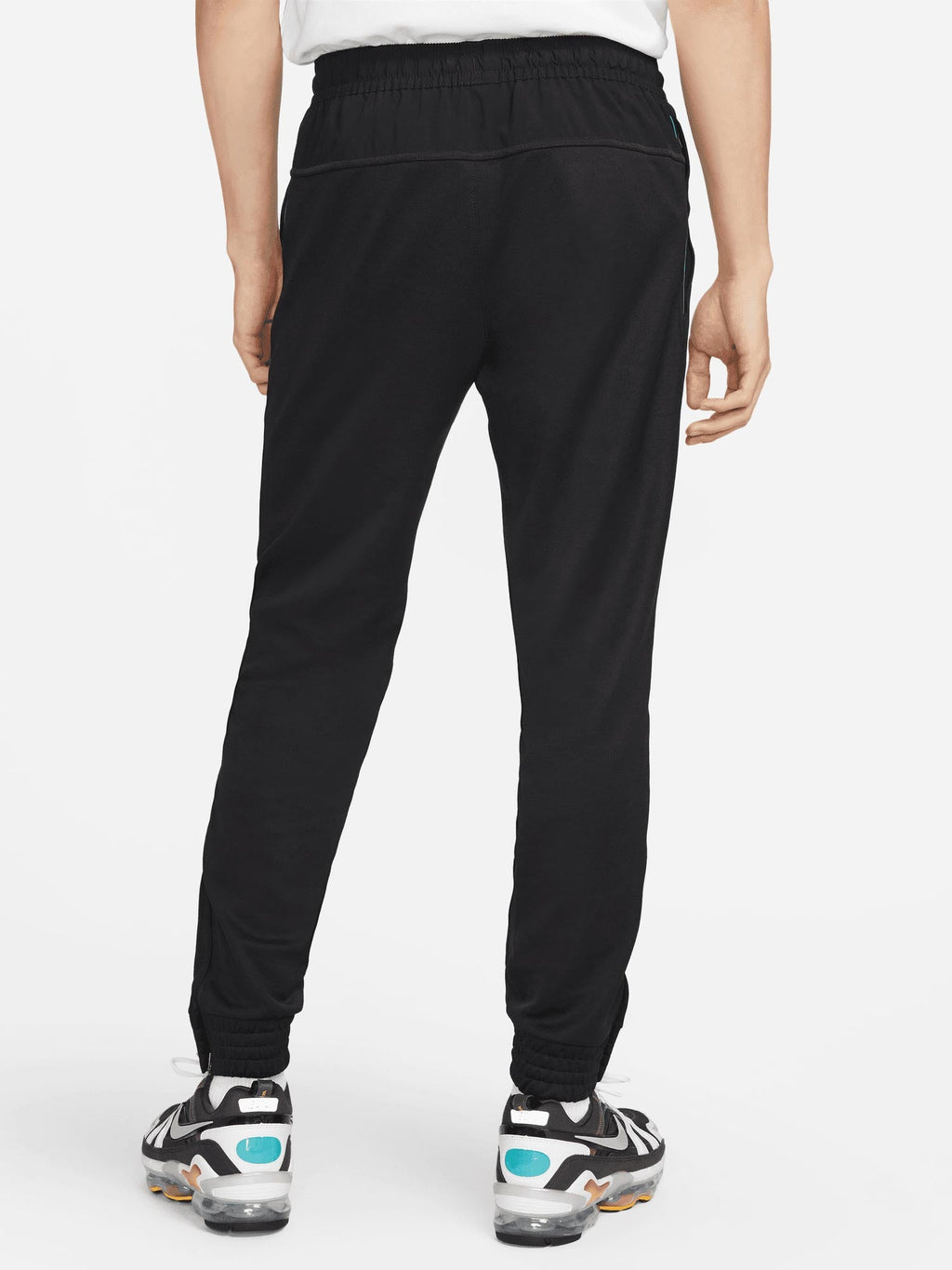 NIKE Спортно долнище INTER M NK TRAVEL K