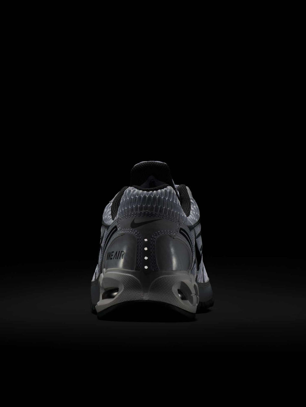 NIKE Обувки AIR MAX TORCH 4