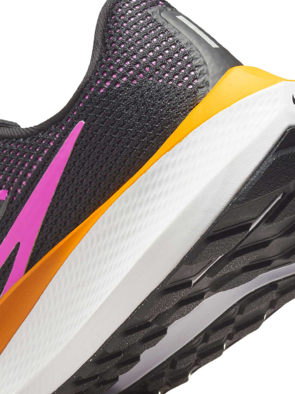 NIKE Обувки W AIR ZOOM PEGASUS 40