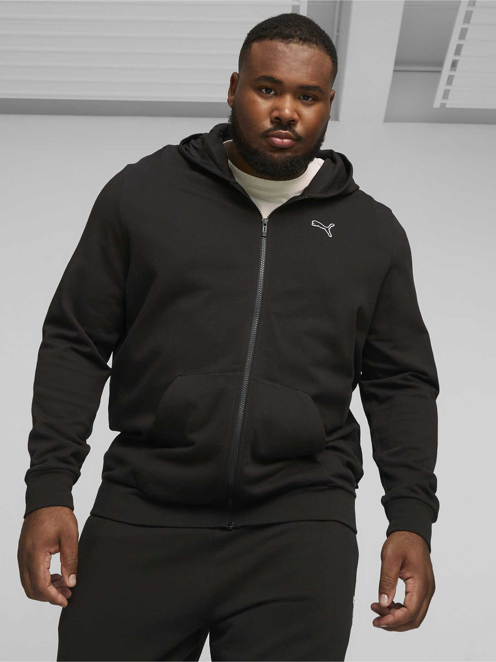 PUMA Суитшърт BETTER ESSENTIALS Full-Zip Hoodie TR