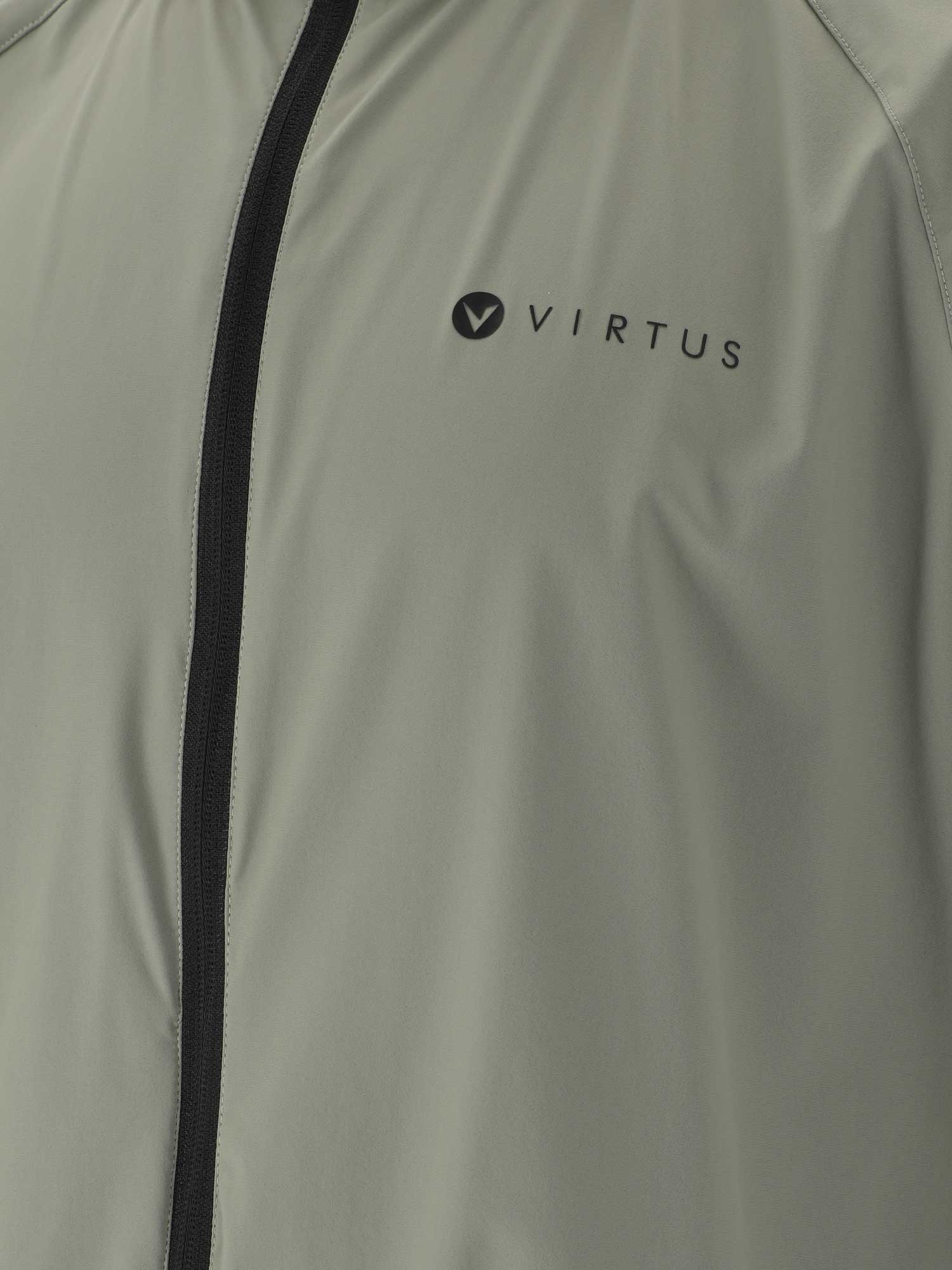 VIRTUS Яке Smith