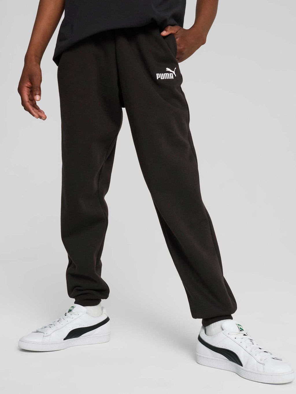 PUMA Спортно долнище ESS No. 1 Logo Sweatpants FL B