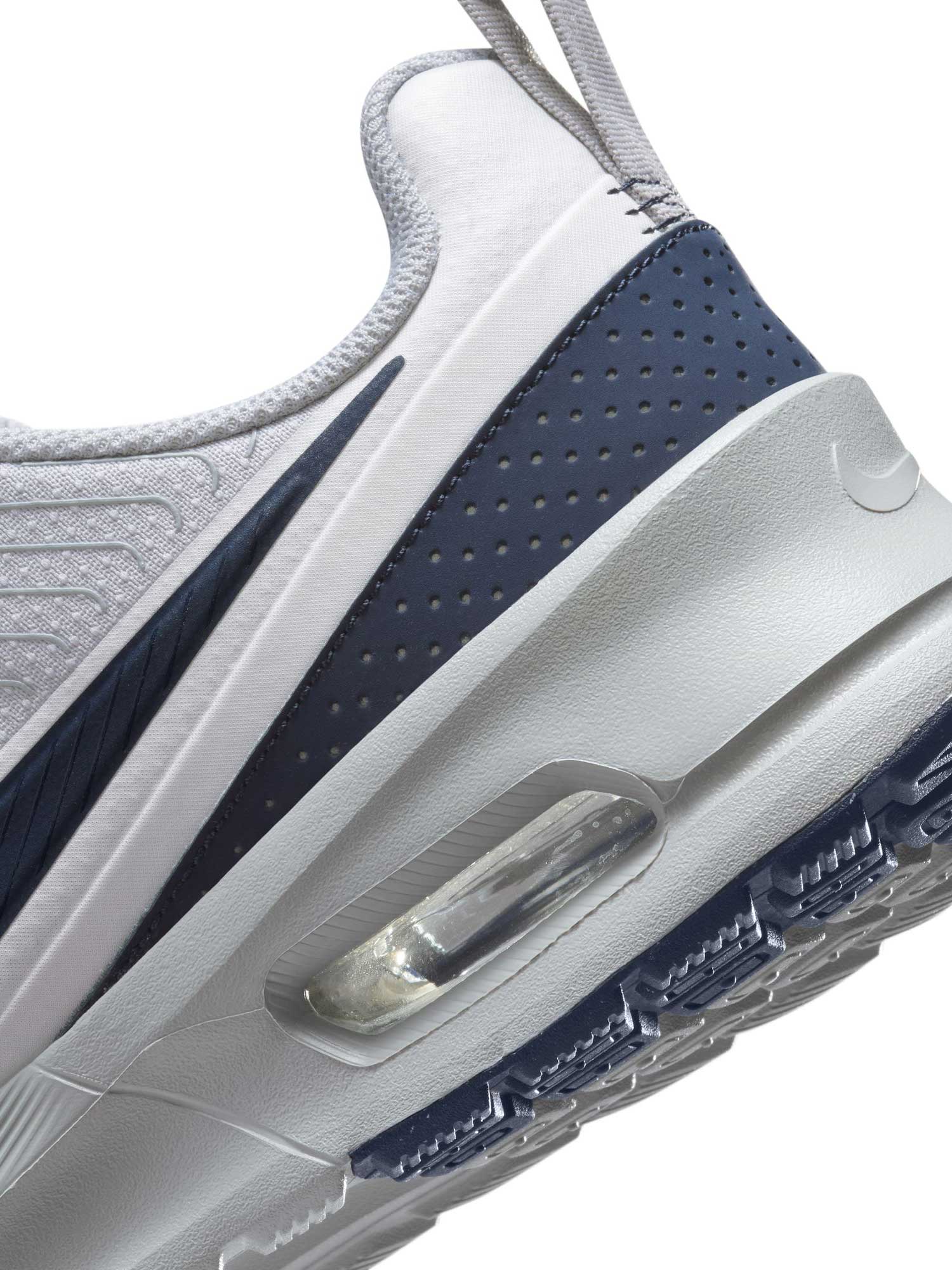 NIKE Обувки AIR MAX NUAXIS