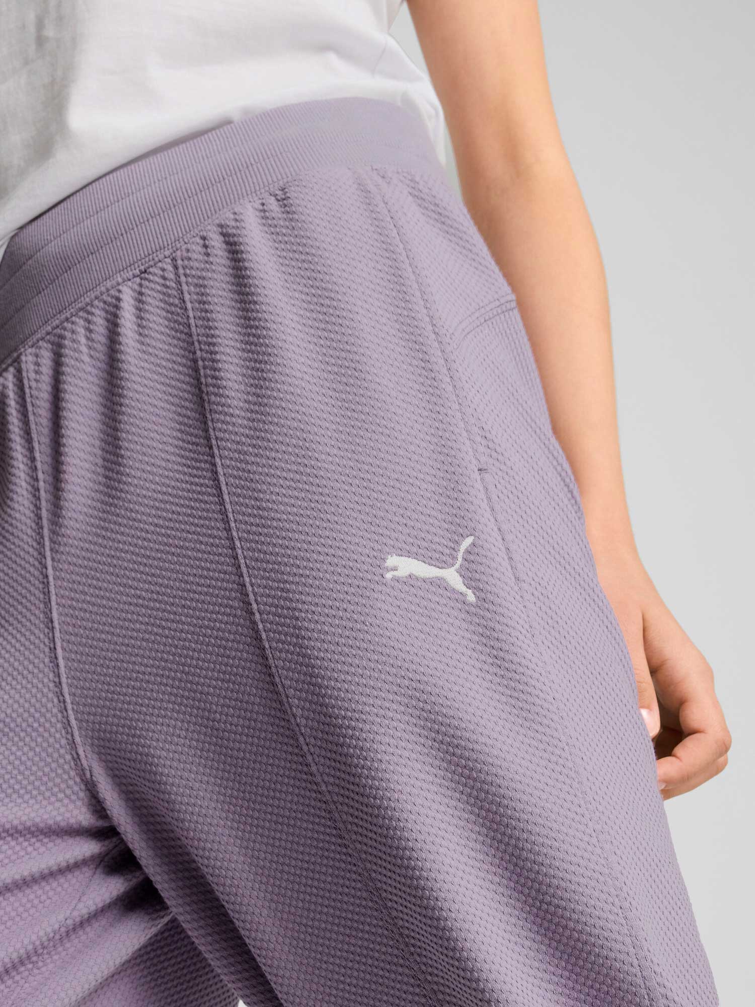PUMA Спортно долнище HER High-Waist Pants cl