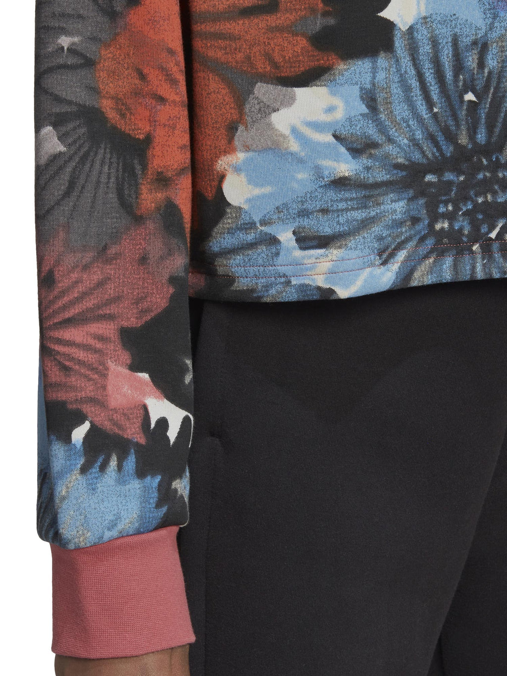 ADIDAS SPORTSWEAR Блуза Allover Print