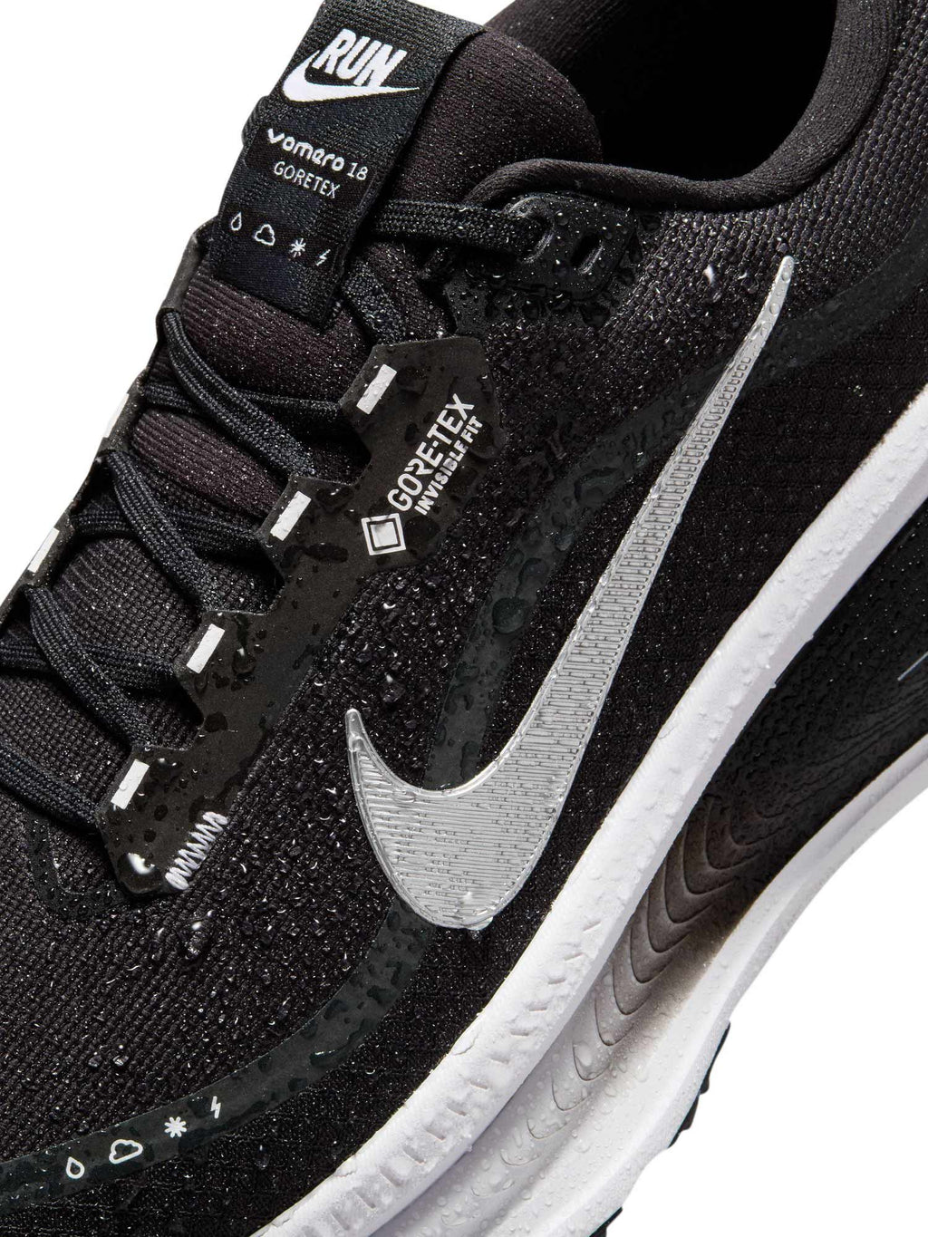 NIKE Обувки VOMERO 18 GTX