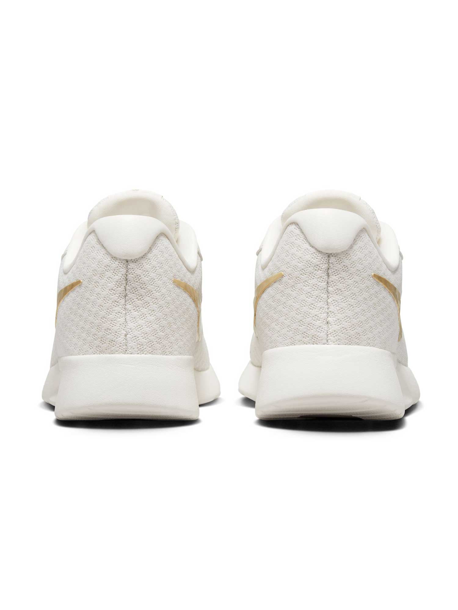 NIKE Обувки WMNS TANJUN FLYEASE