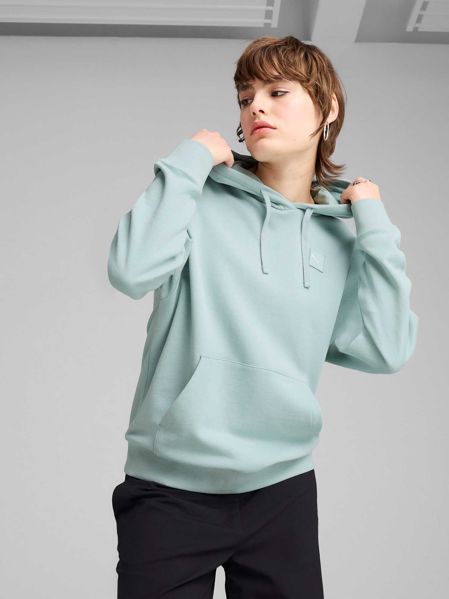 PUMA Суитшърт ESS ELEVATED Hoodie TR