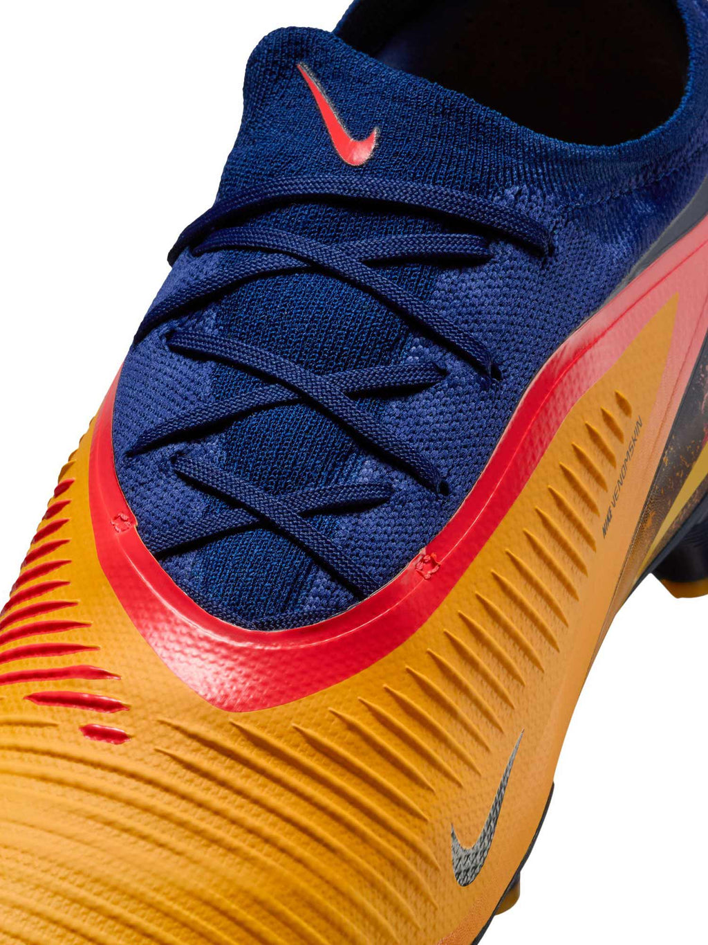 NIKE Обувки PHANTOM 6 LOW PRO FG Erling Haaland
