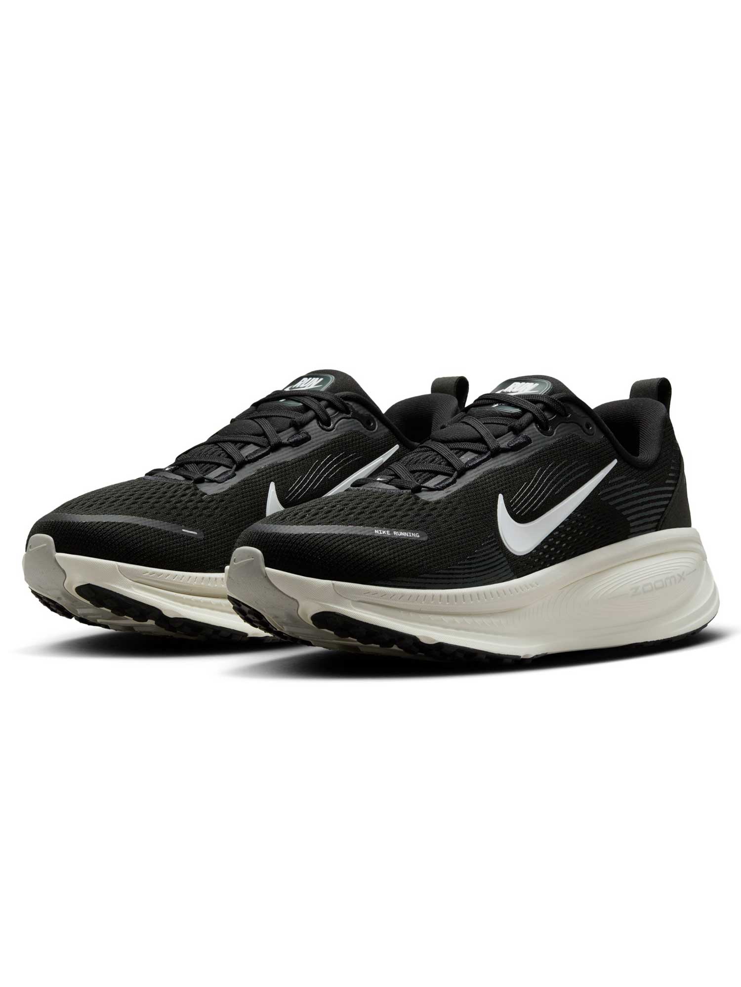 NIKE Обувки W VOMERO 18