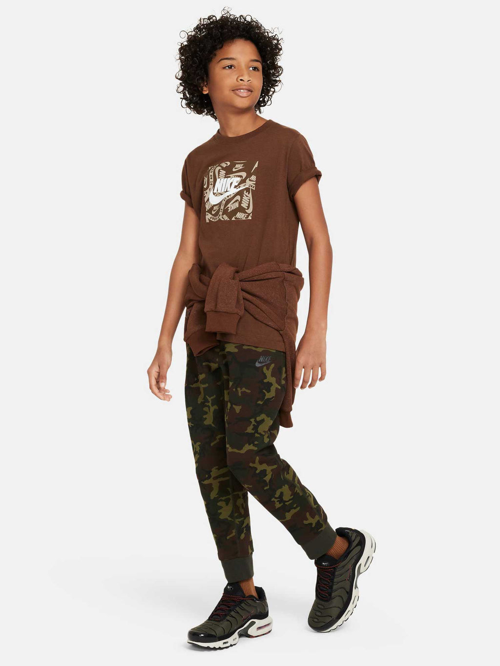 NIKE Спортно долнище B NSW TCH FLC CAMO BOTTOM
