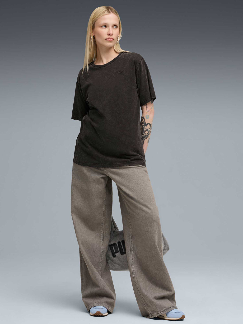 PUMA Тениска ESS ELEVATED Relaxed Wash Tee