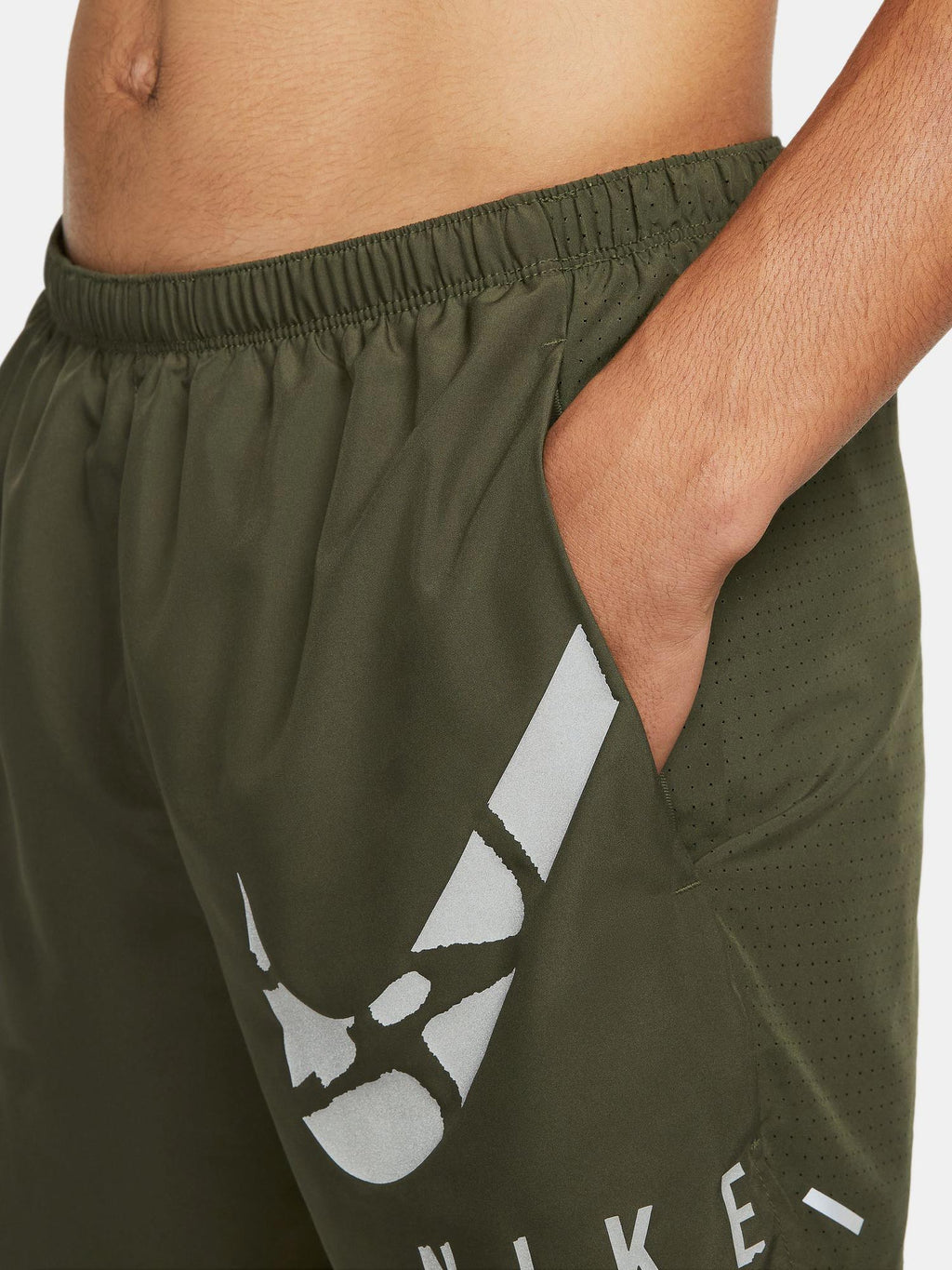 NIKE Къси панталони M DF CHLNR SHRT 5BF RUN DVN