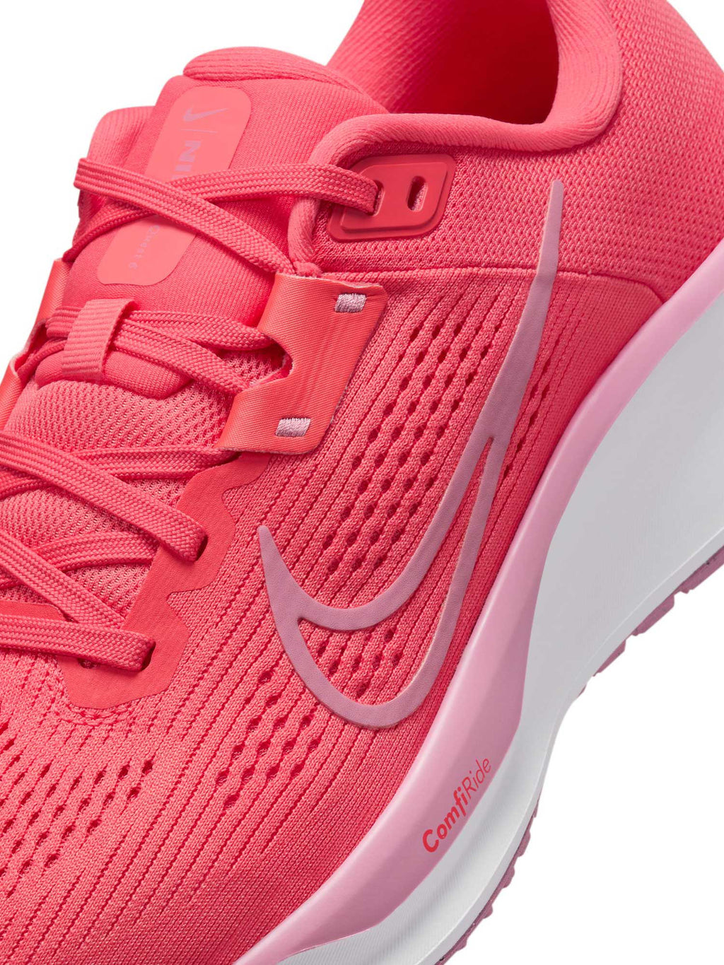 NIKE Обувки WMNS QUEST 6