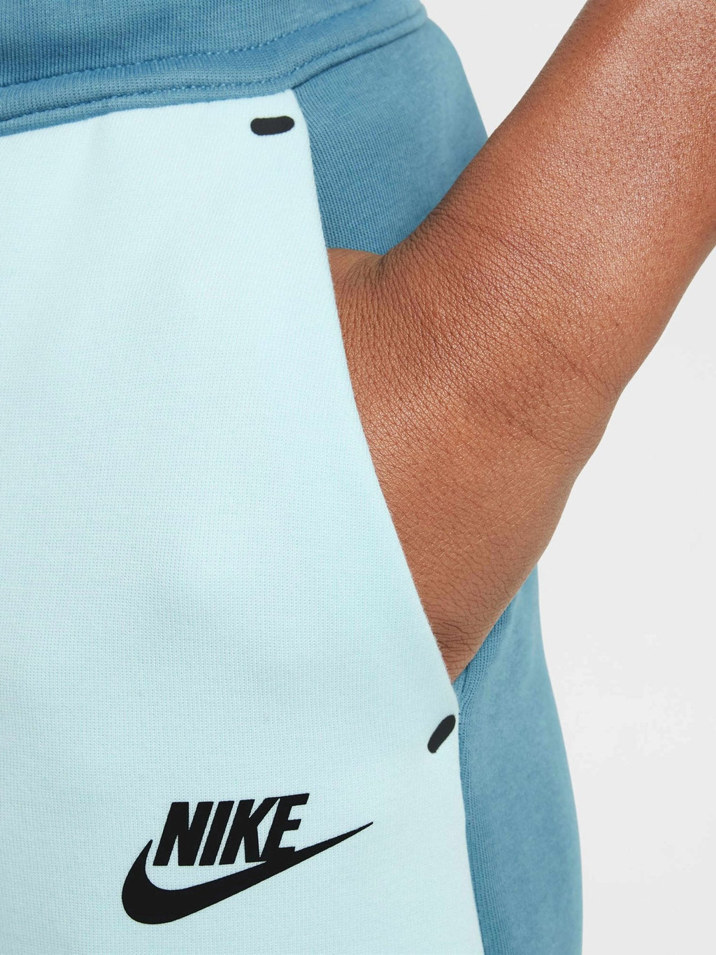 NIKE Спортно долнище B NSW TCH FLC JGGR - PD