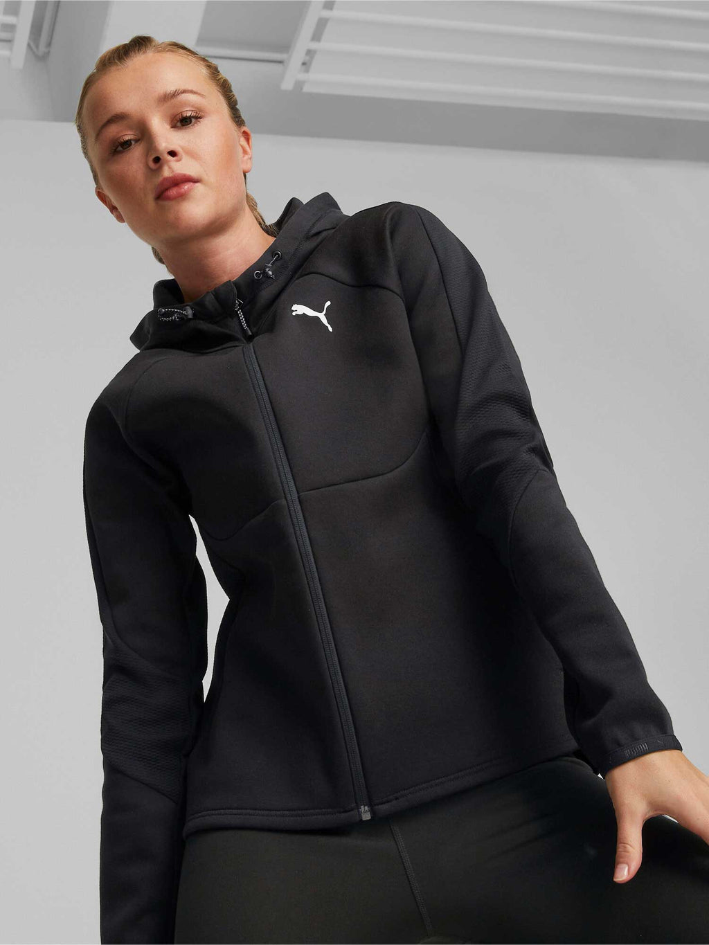 PUMA Суитшърт EVOSTRIPE