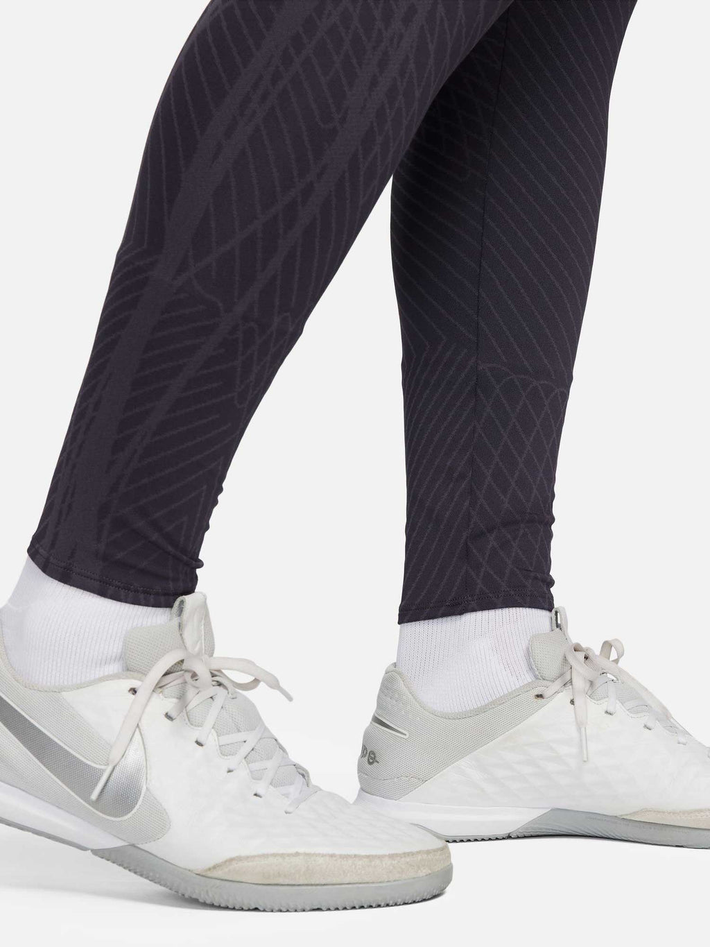 NIKE Спортно долнище LFC M NK DF STRK PANT KP 3R