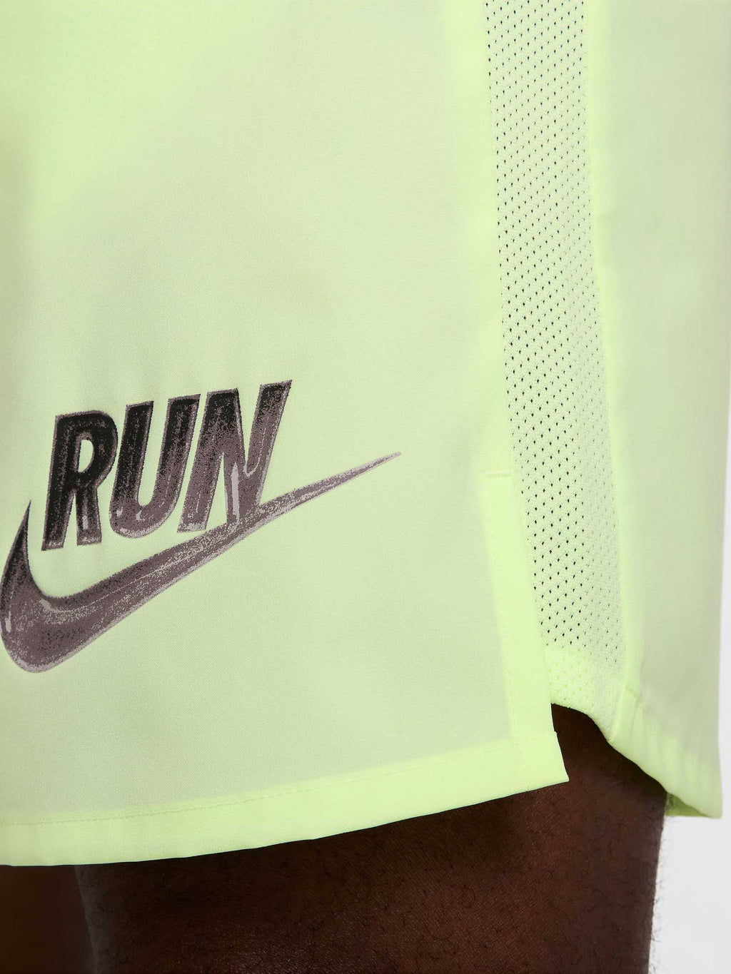 NIKE Къси панталони M NK RUN ENRGY CHLNGR 7UL SHRT