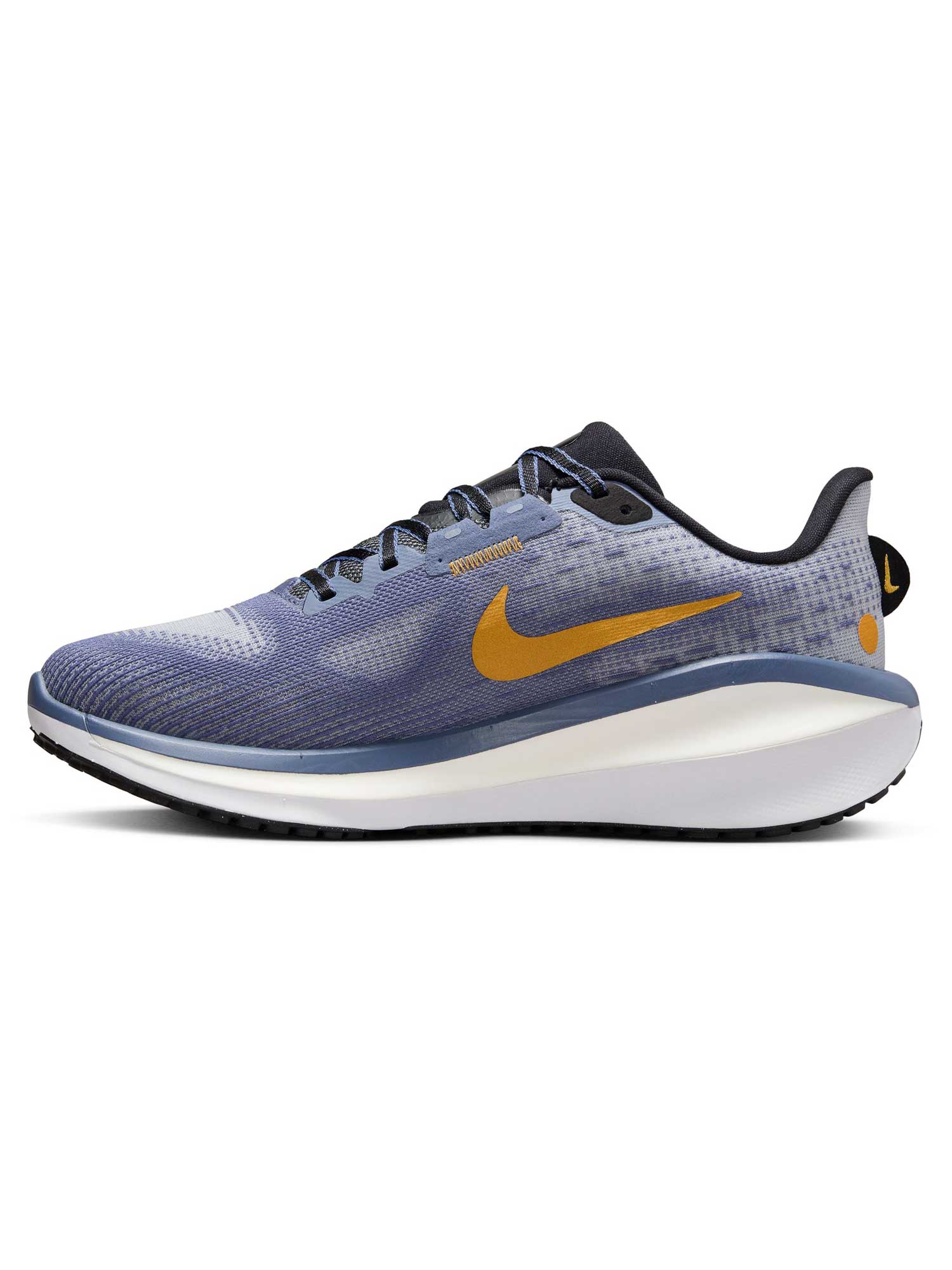 NIKE Обувки W VOMERO 17