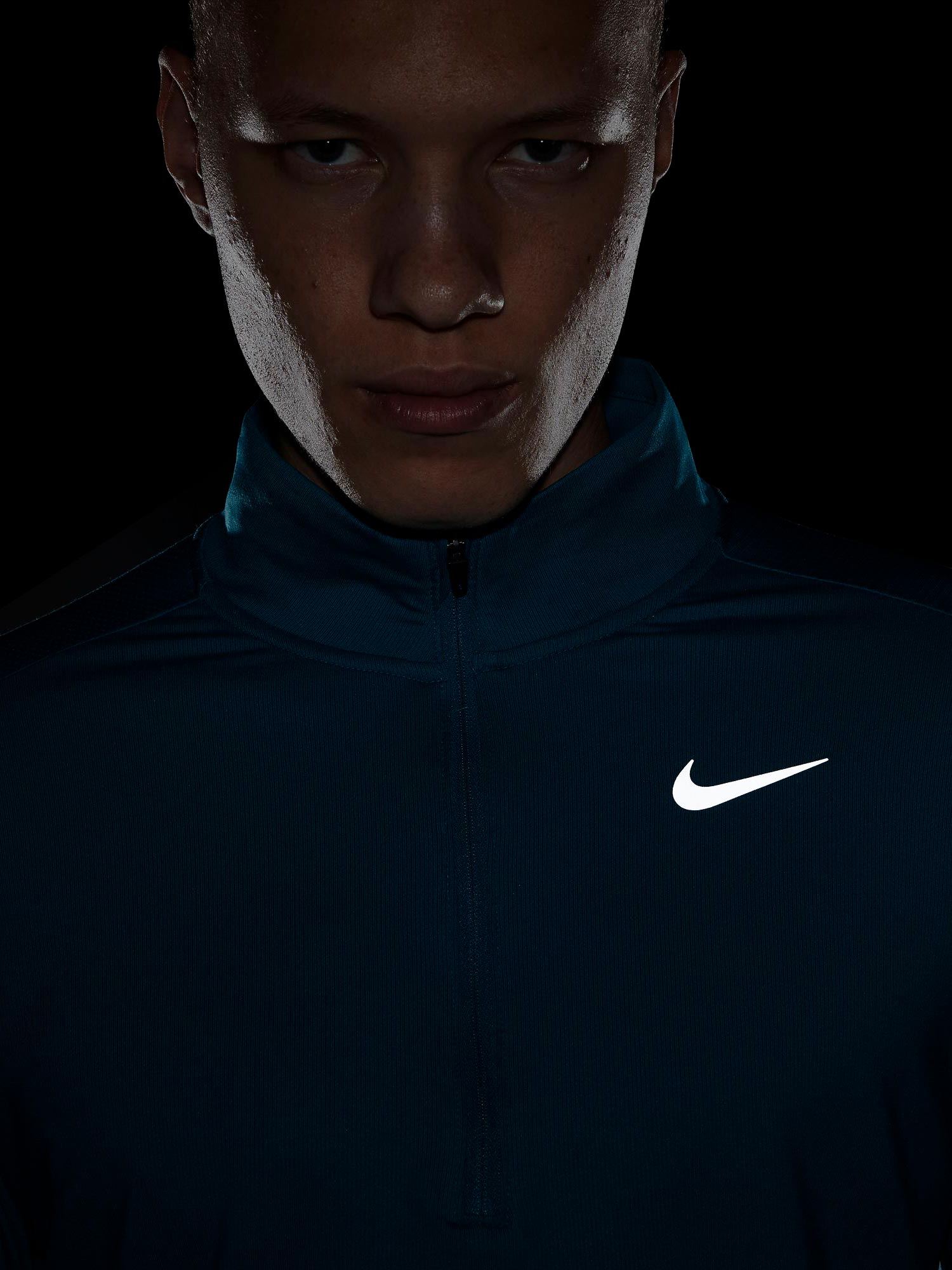 NIKE Блуза M DF ELMNT