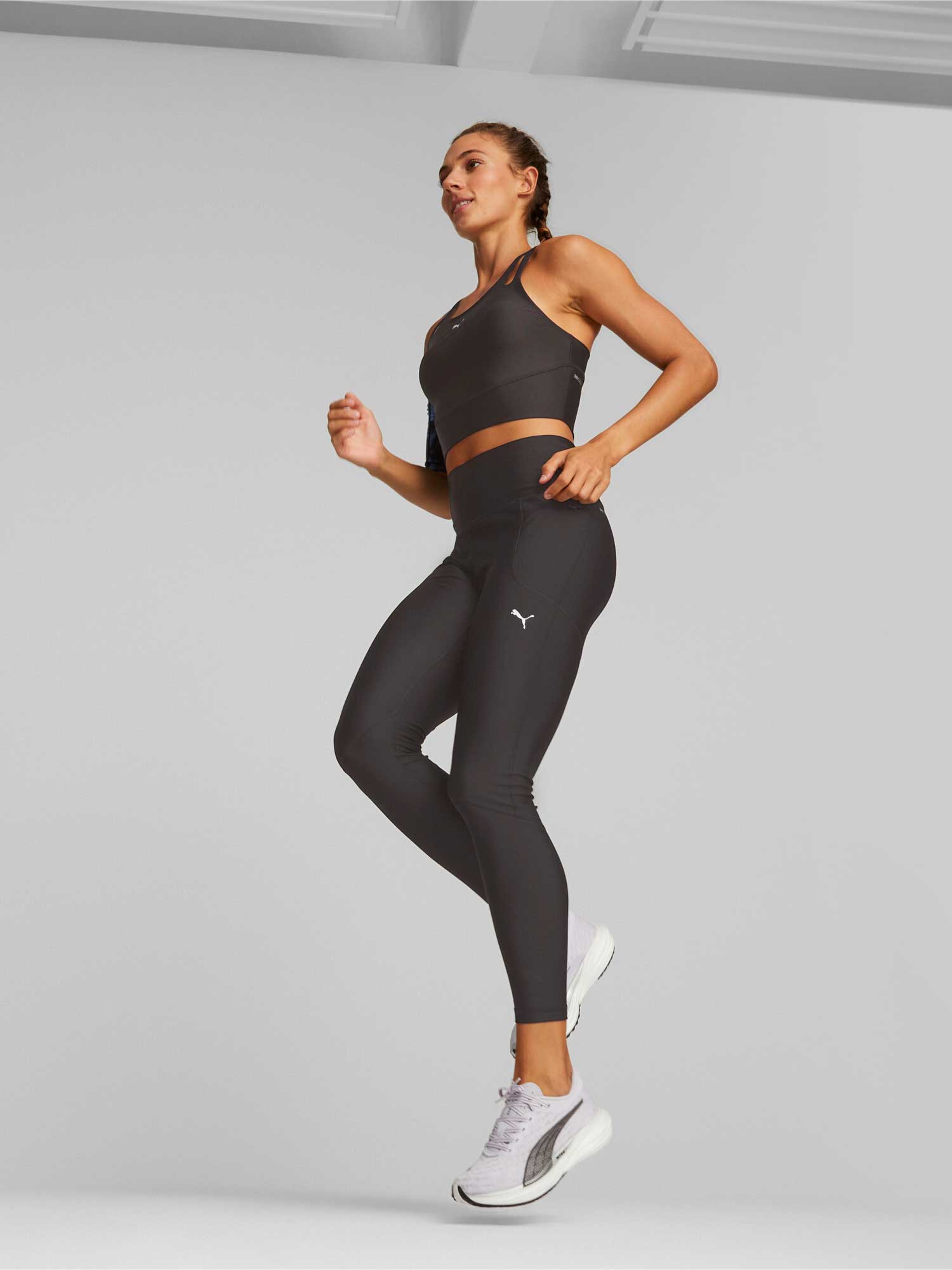 PUMA Потник RUN ULTRAFORM CROP W