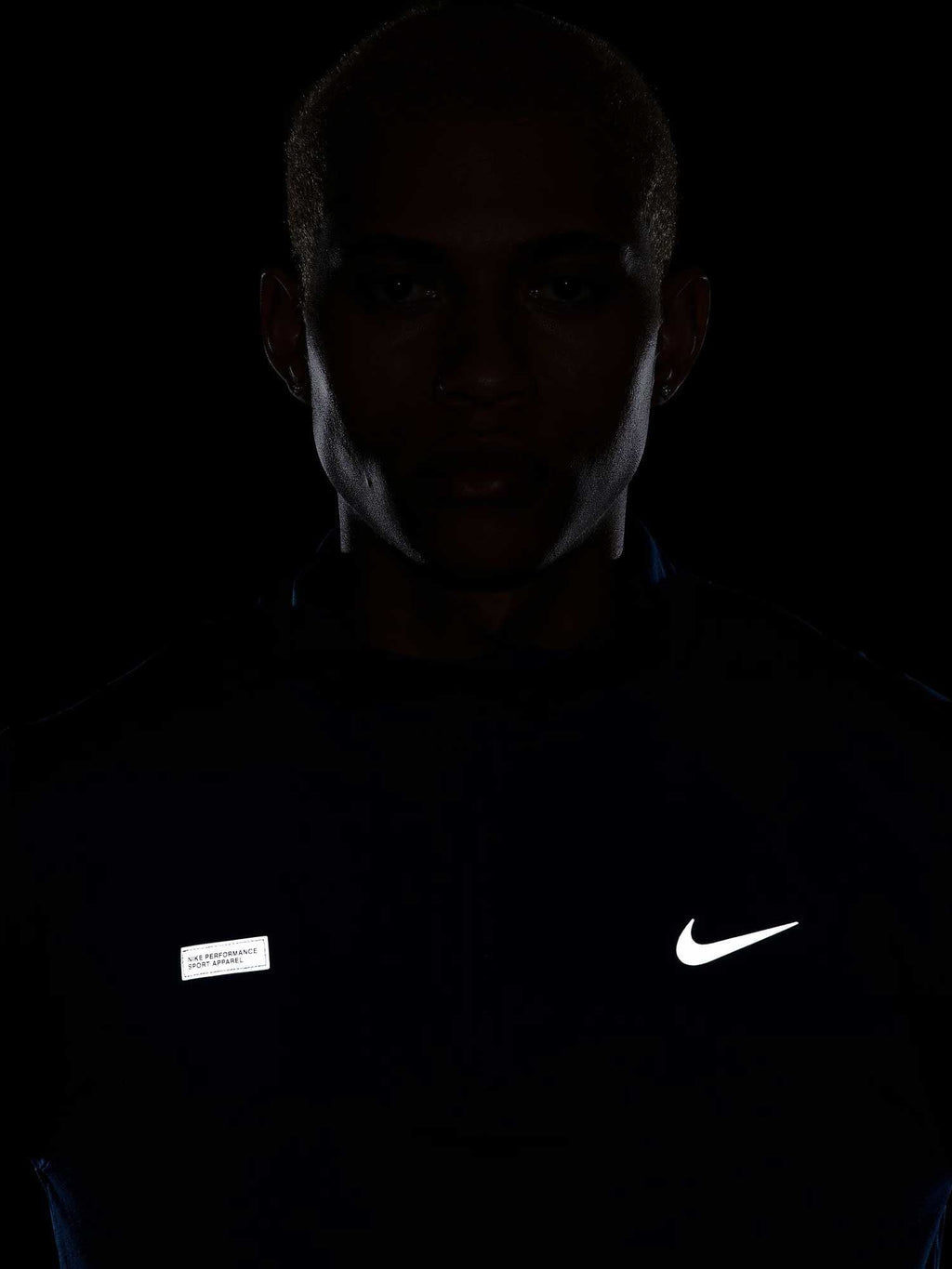 NIKE Блуза M NK DF ELMNT TOP HZ FLASH HBR