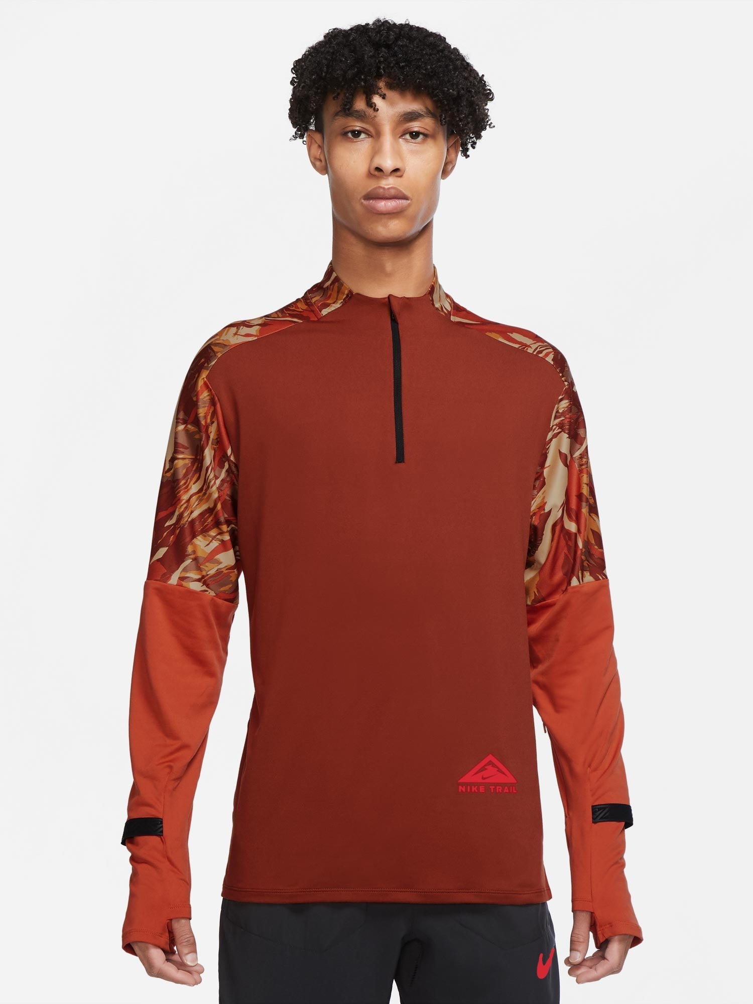NIKE Блуза M DF TRAIL ELMNT TOP HZ