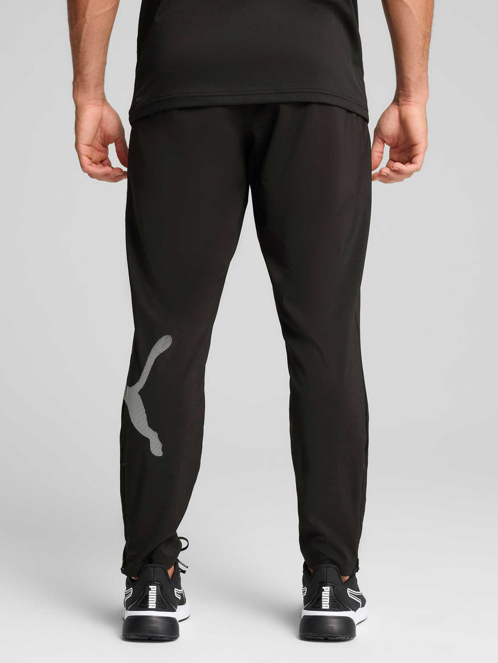 PUMA Спортно долнище TAD BIG LOGO Woven Pant