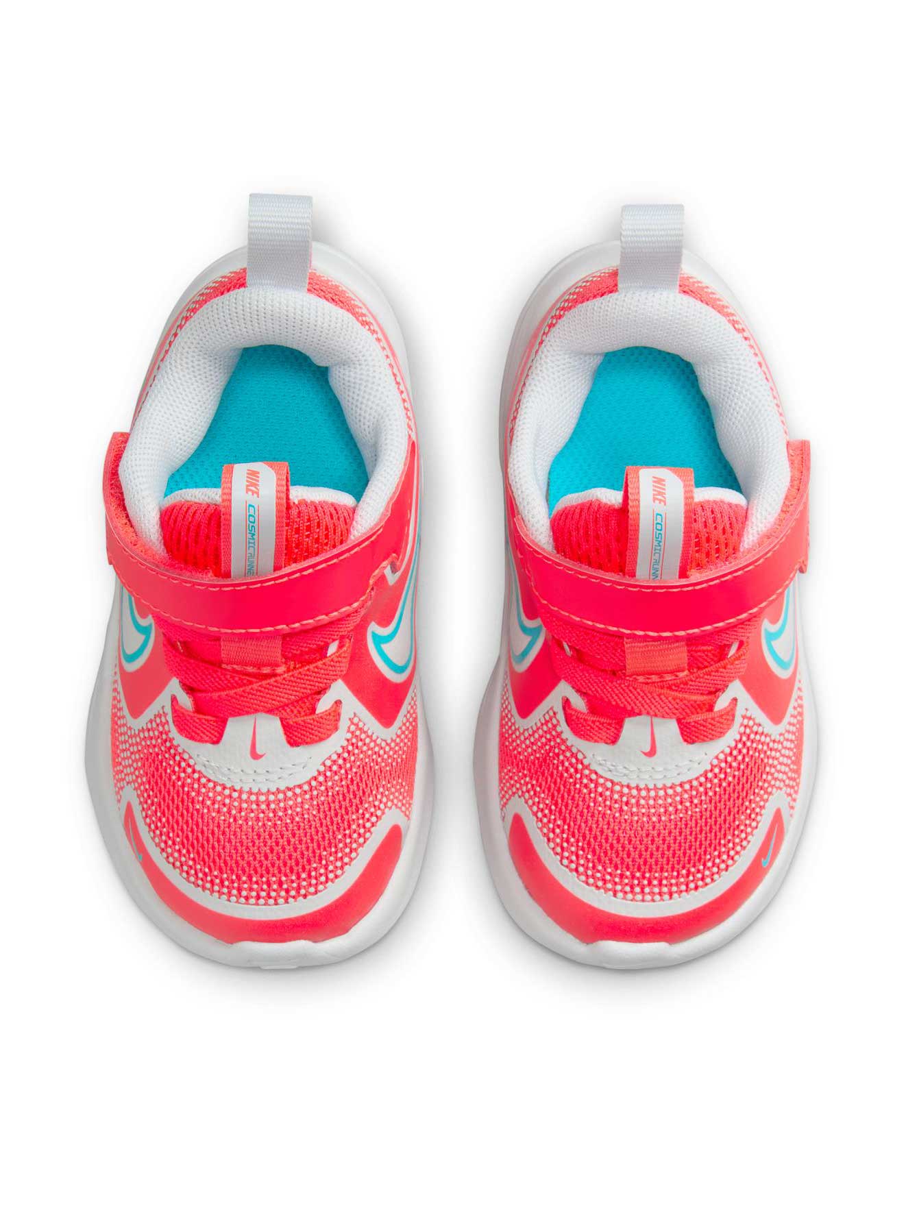 NIKE Обувки COSMIC RUNNER (TD)