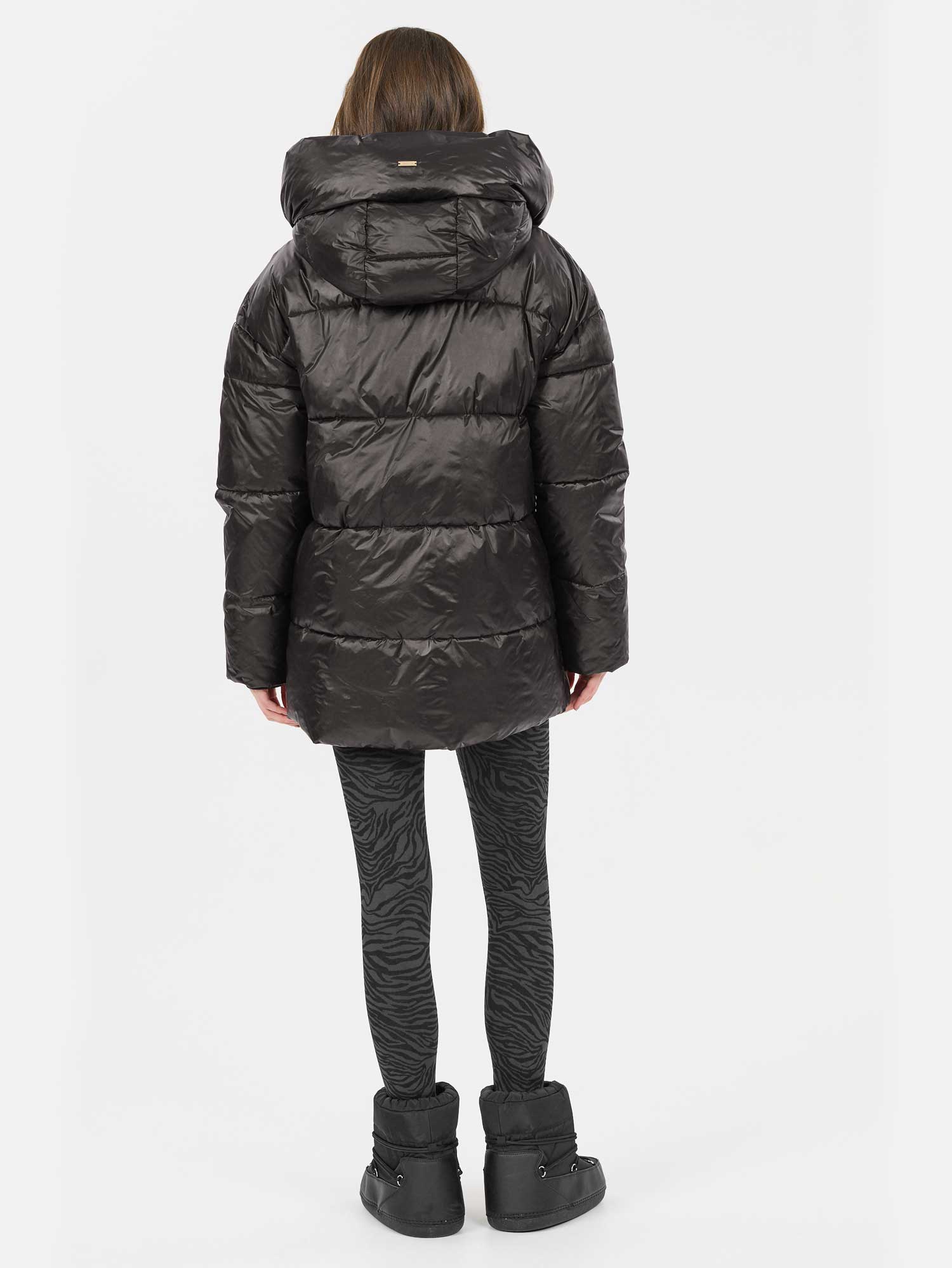 ATHLECIA Яке Moriarty