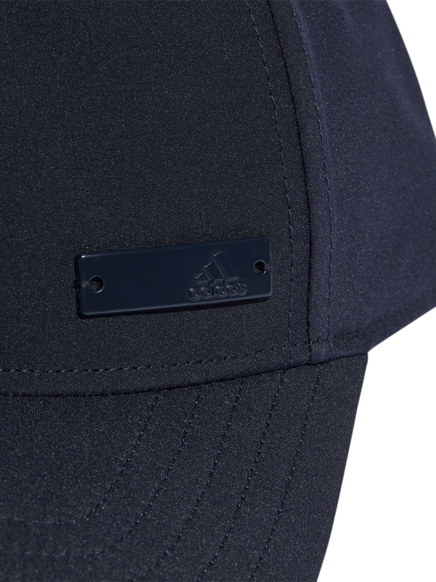 ADIDAS PERFORMANCE Шапка Metal Badge Lightweight Baseball Cap