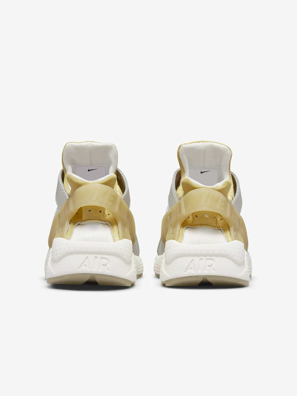 NIKE Обувки WMNS AIR HUARACHE