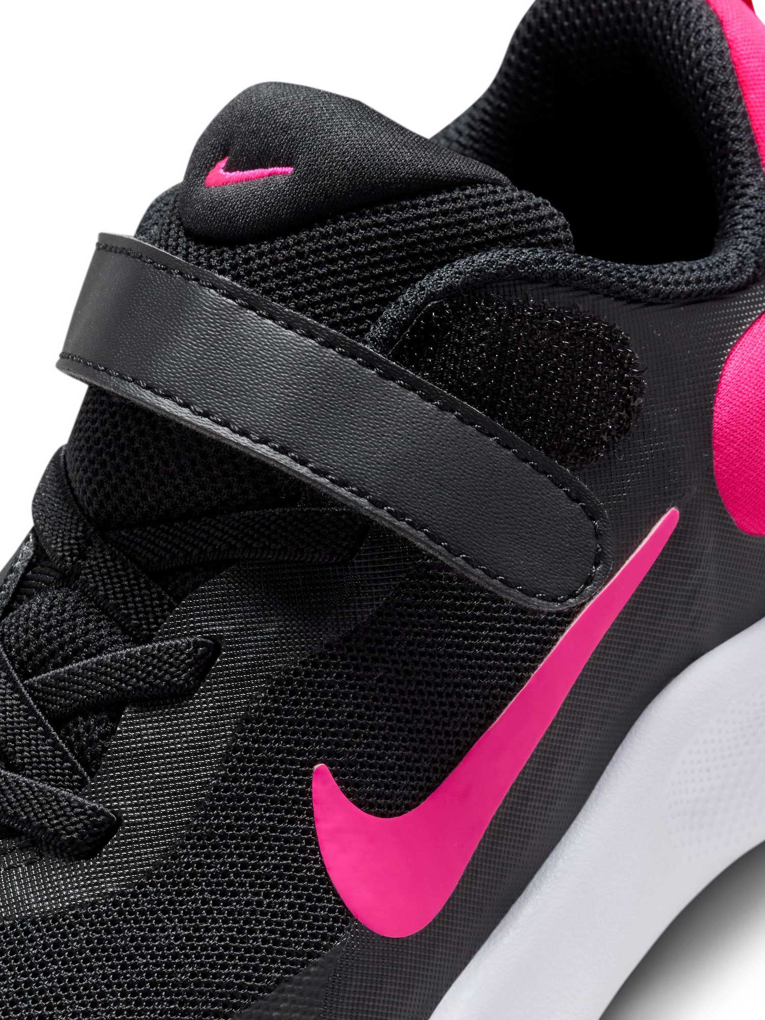 NIKE Обувки REVOLUTION 7 (PSV)