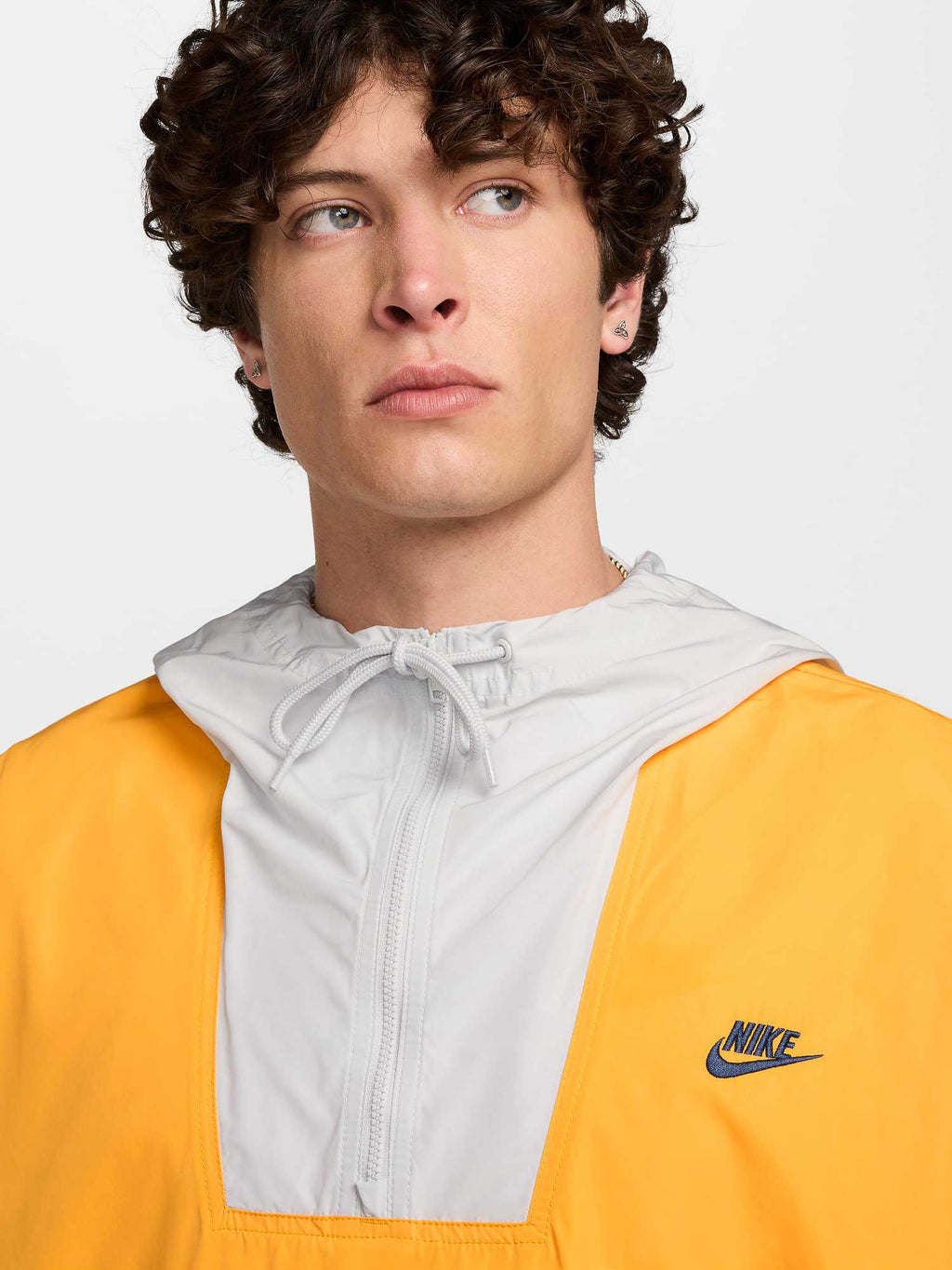 NIKE Суитшърт M NK CLUB MARINA ANRK GFX