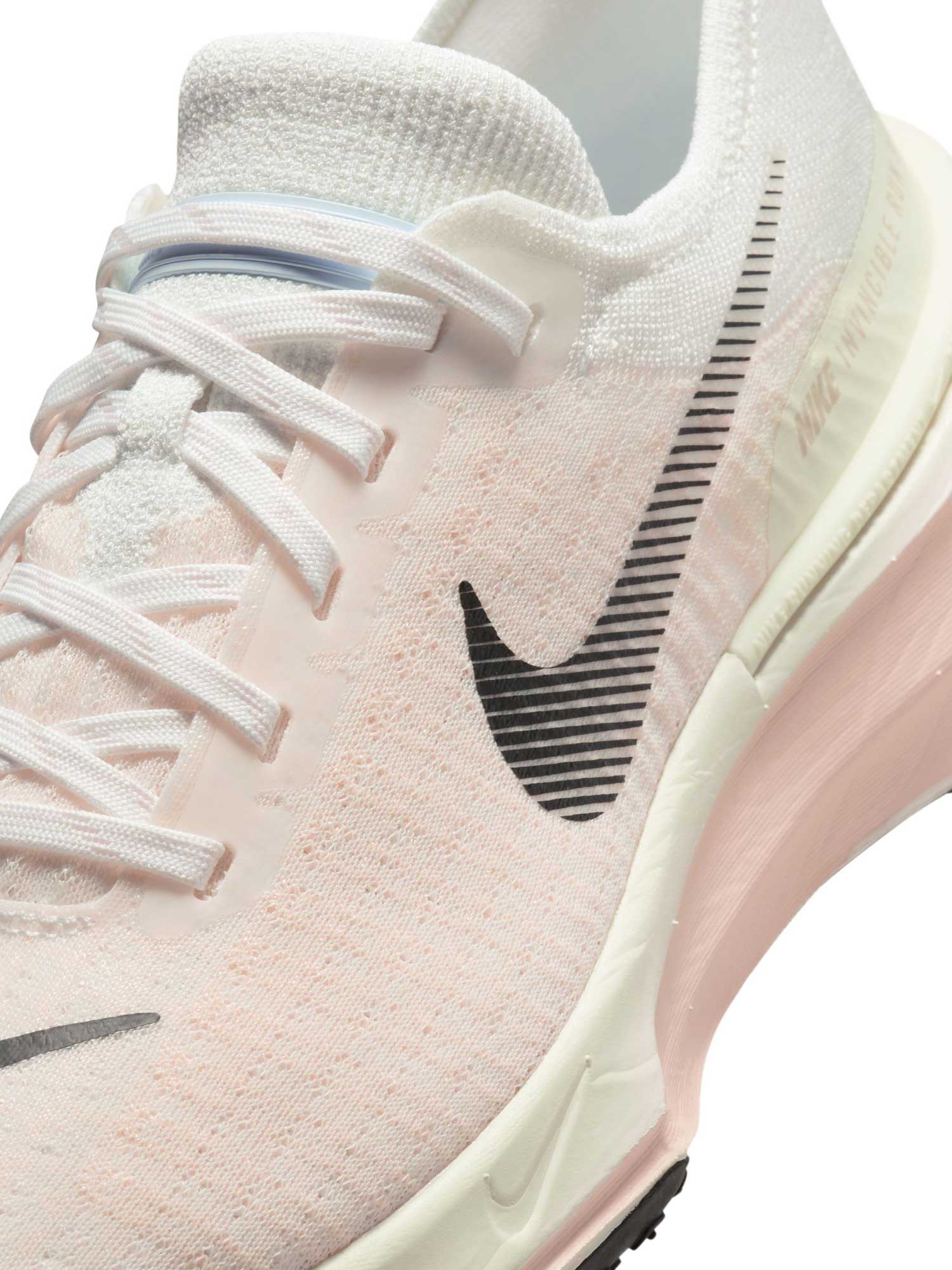 NIKE Обувки WMNS ZOOMX INVINCIBLE RUN FK 3