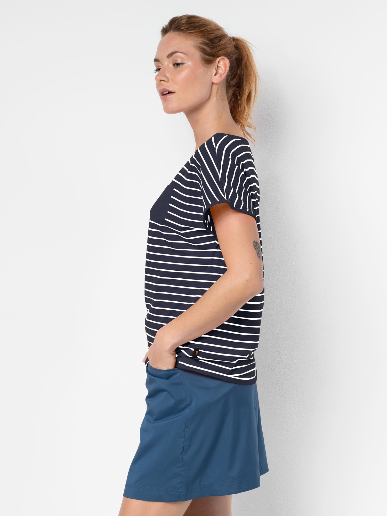 JACK WOLFSKIN Тениска TRAVEL STRIPED T WOMEN