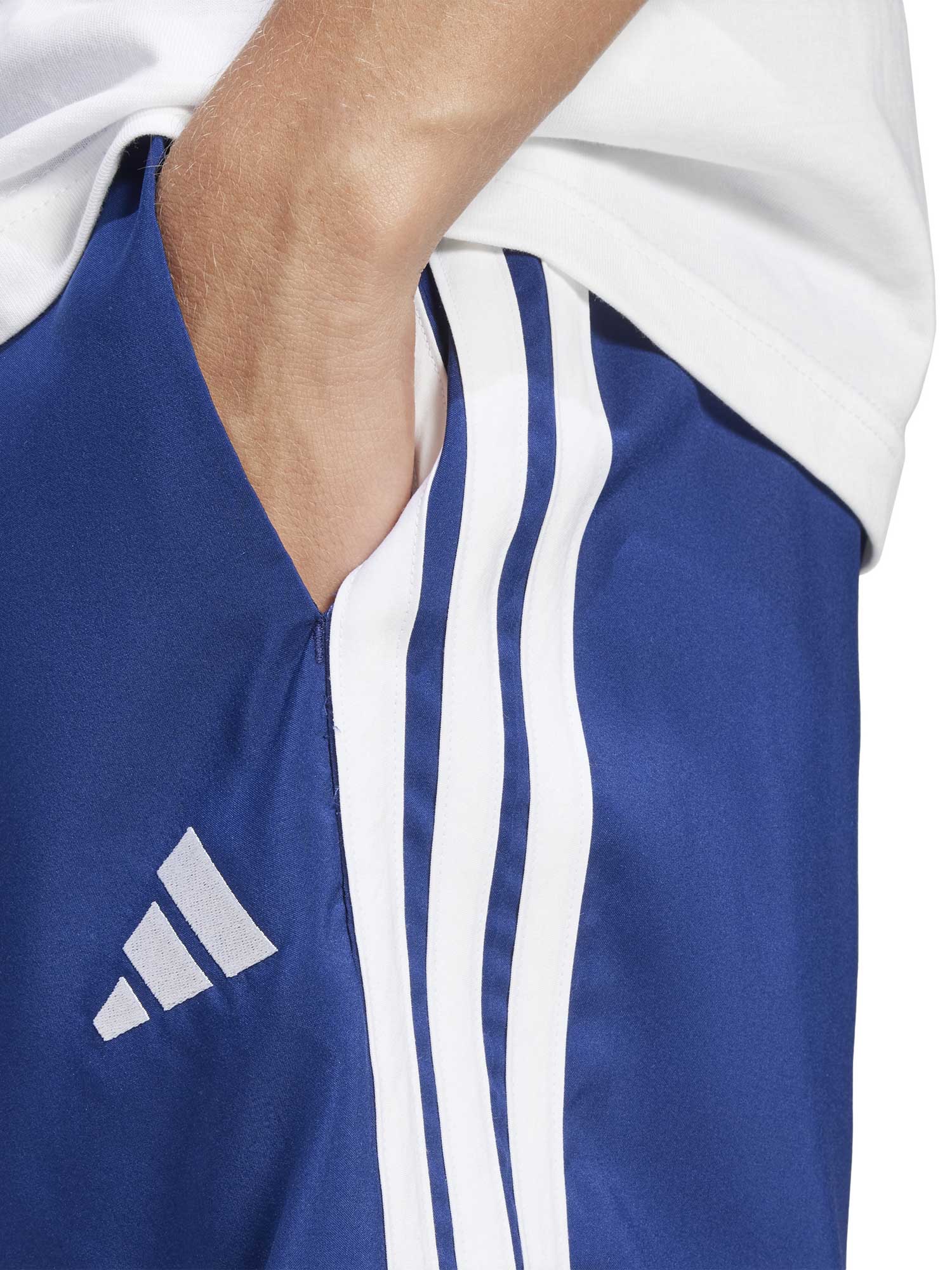ADIDAS SPORTSWEAR Къси панталони Essentials 3-Stripes Chelsea Shorts