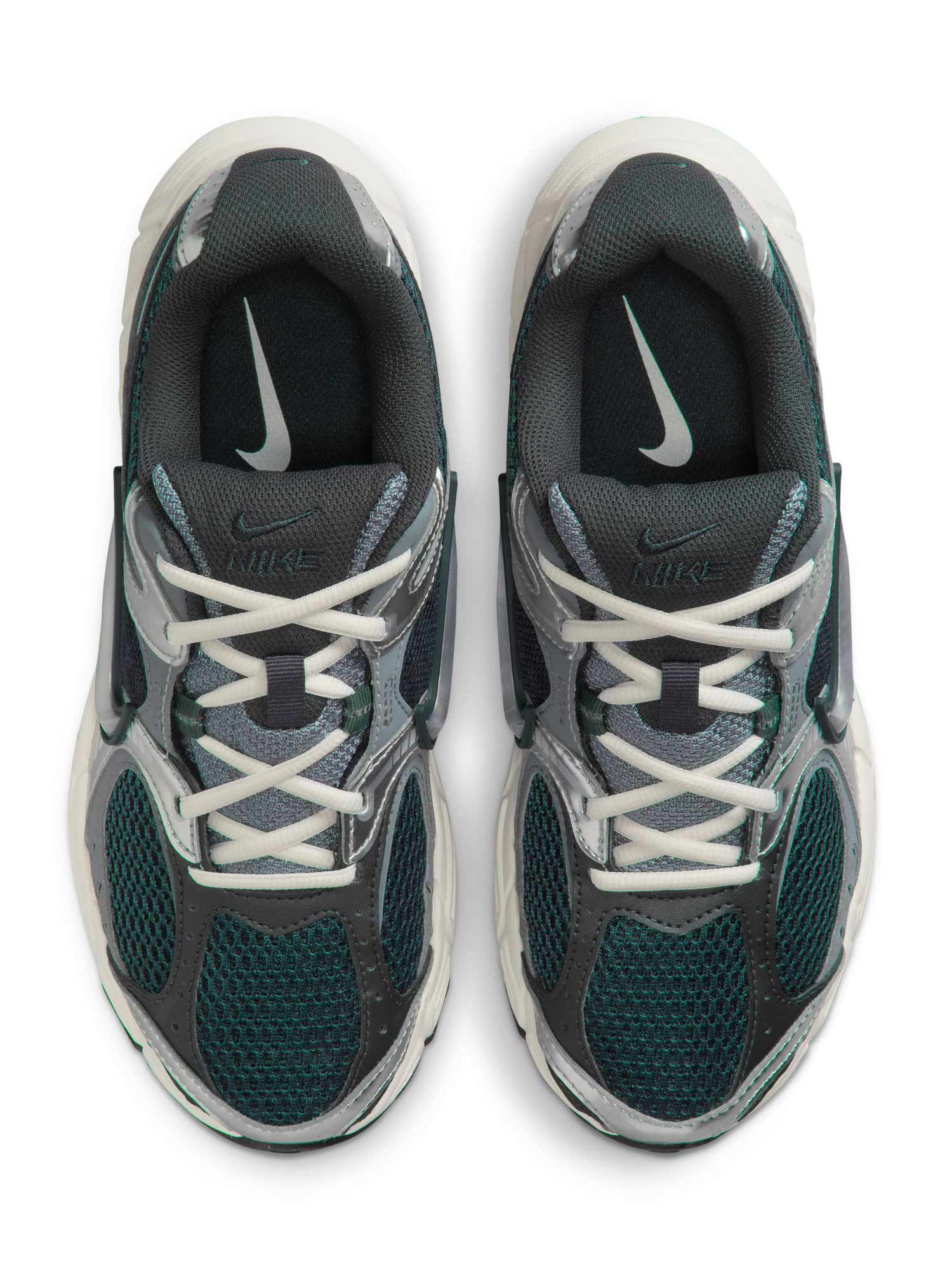 NIKE Обувки W V5 RNR