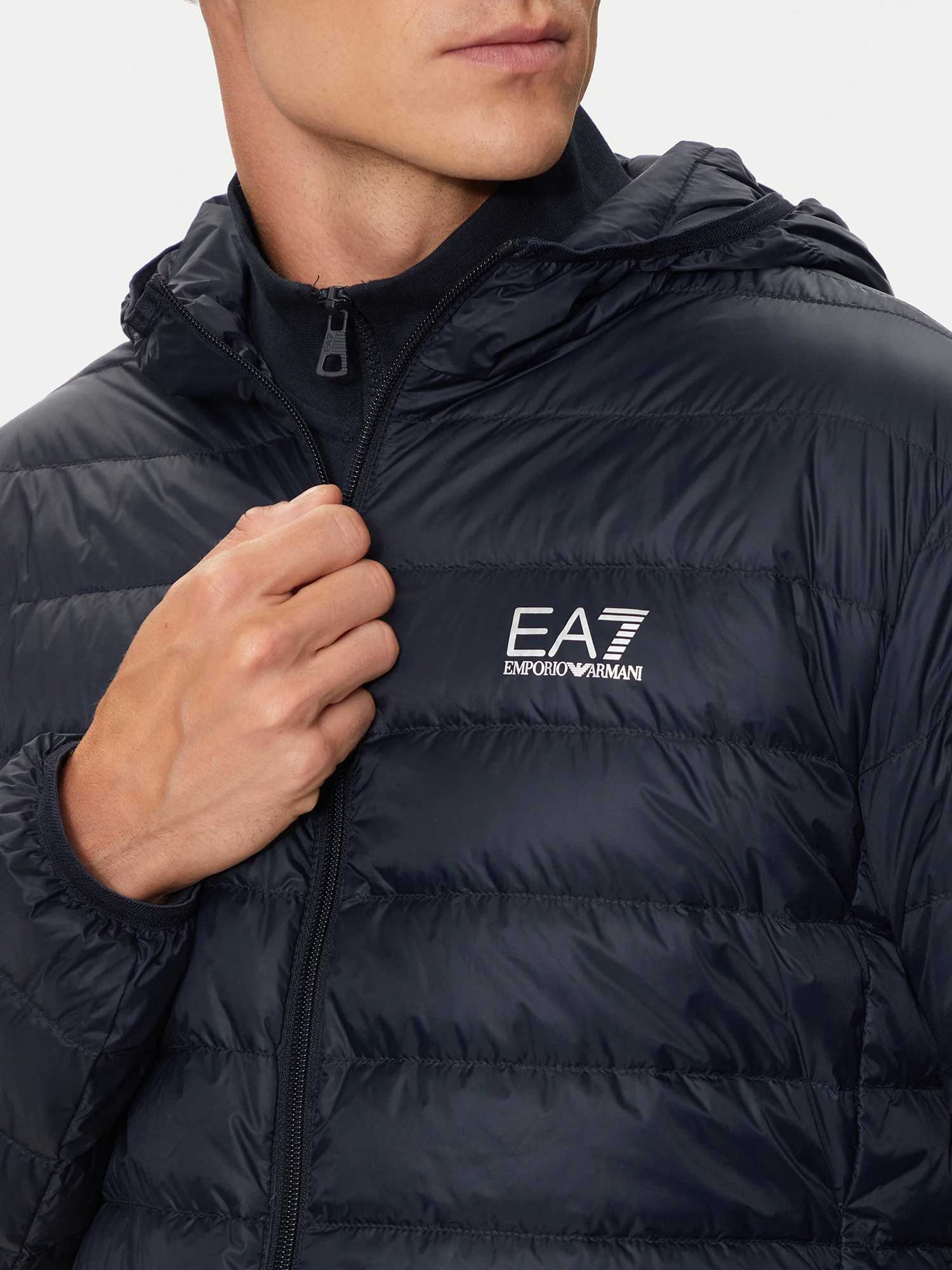 EA7 Emporio Armani Яке TRAIN CORE ID M DOWN LIGHT JACKET HOODIE CC