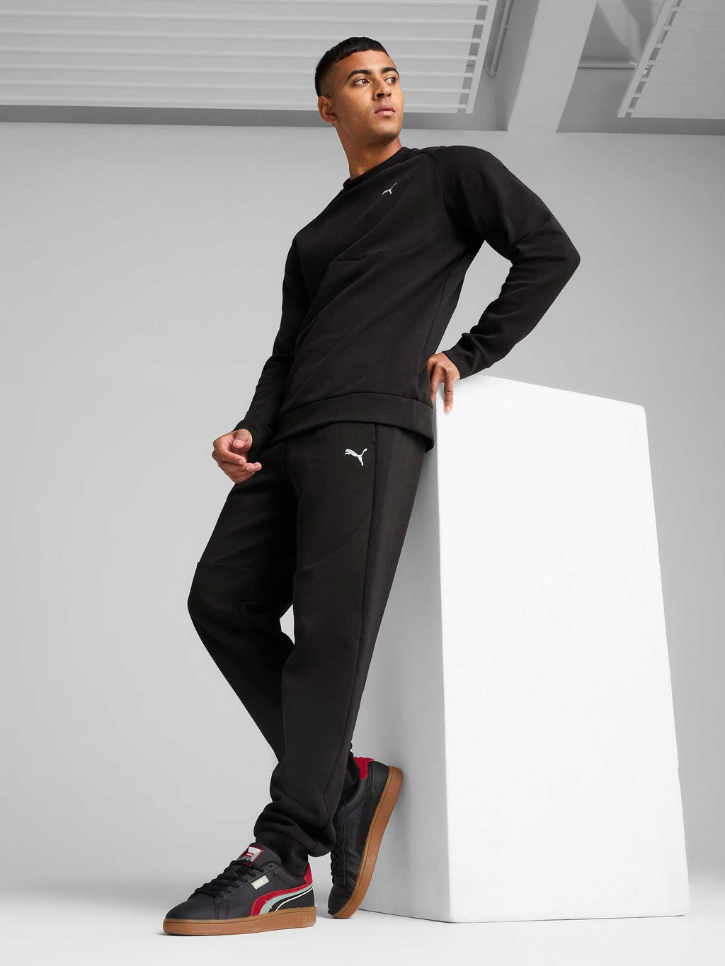 PUMA Спортно долнище PUMATECH Pants DK cl