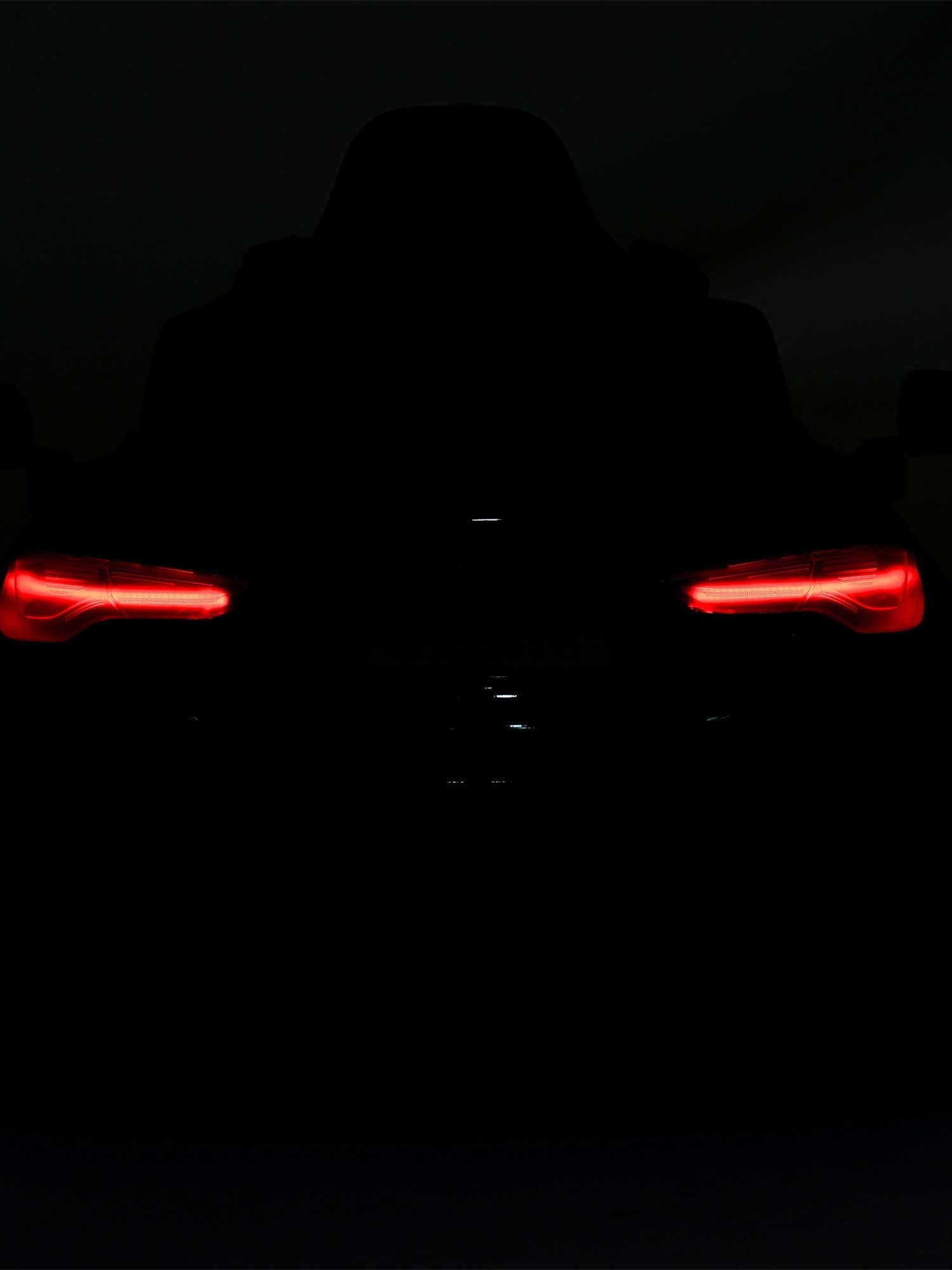 MONI Акумулаторна кола BMW M4