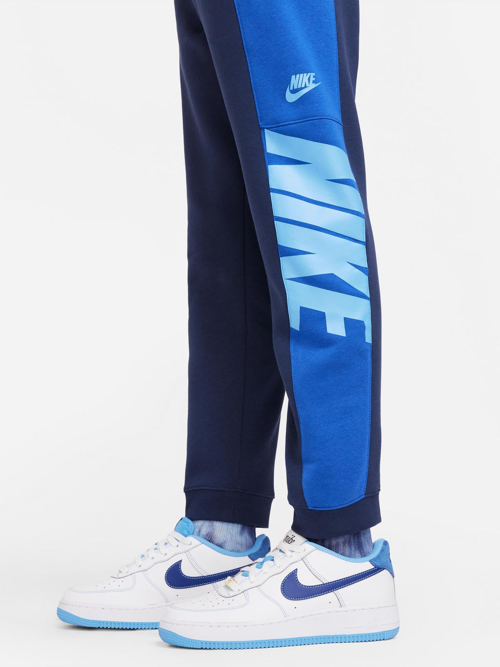 NIKE Спортно долнище B AMPLIFY HBR