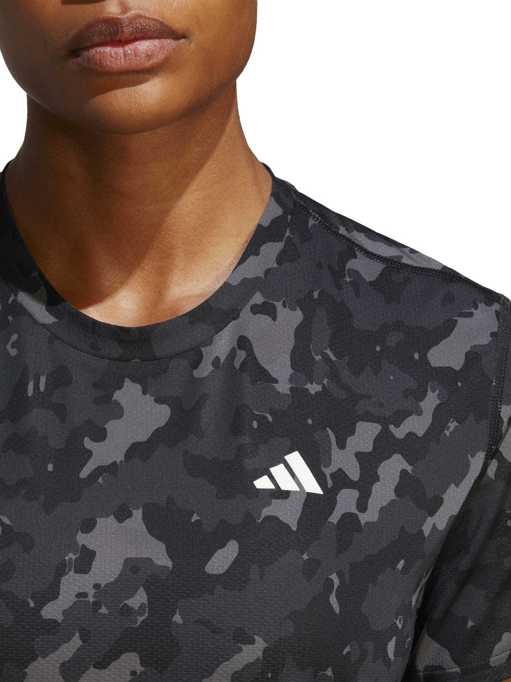 ADIDAS PERFORMANCE Тениска Own the Run Camo Running