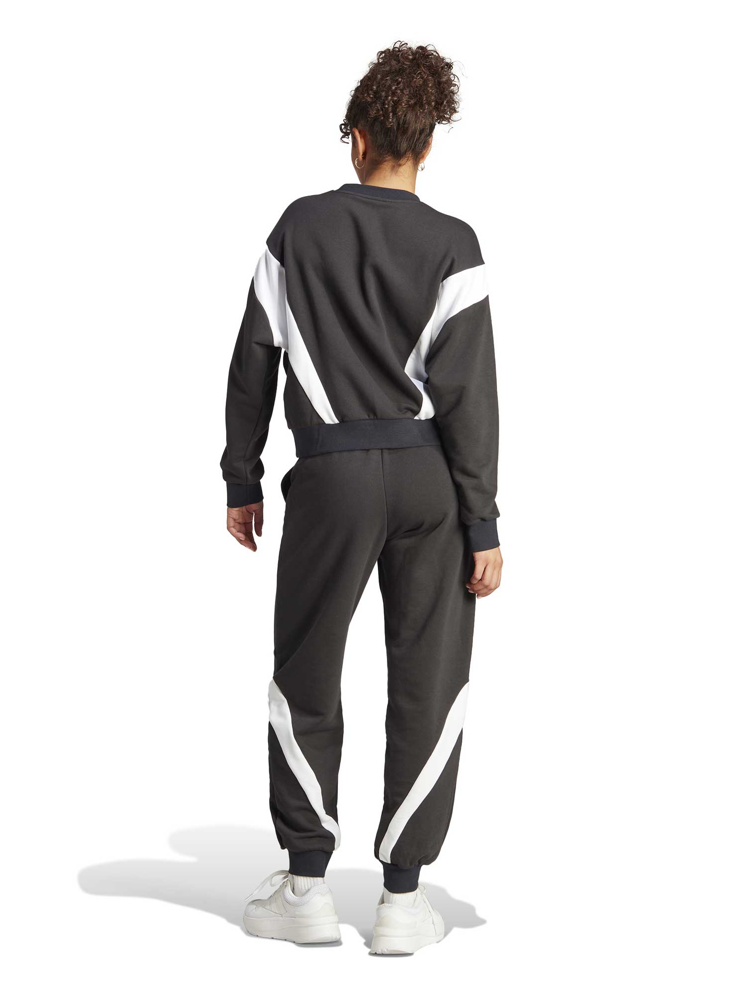 ADIDAS SPORTSWEAR Спортен екип Laziday