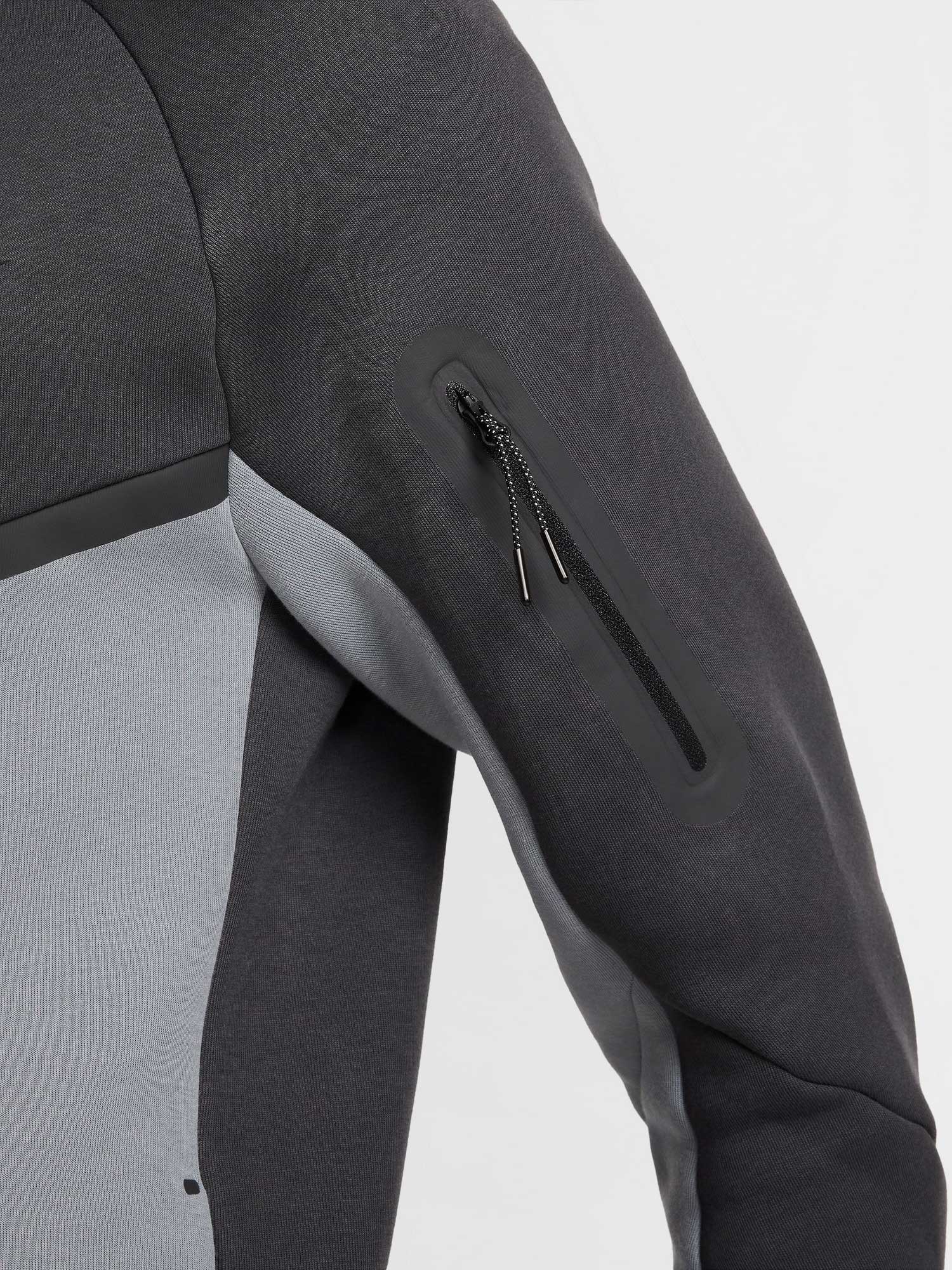 NIKE Суитшърт M NK TCH FLC FZ WR HOODIE