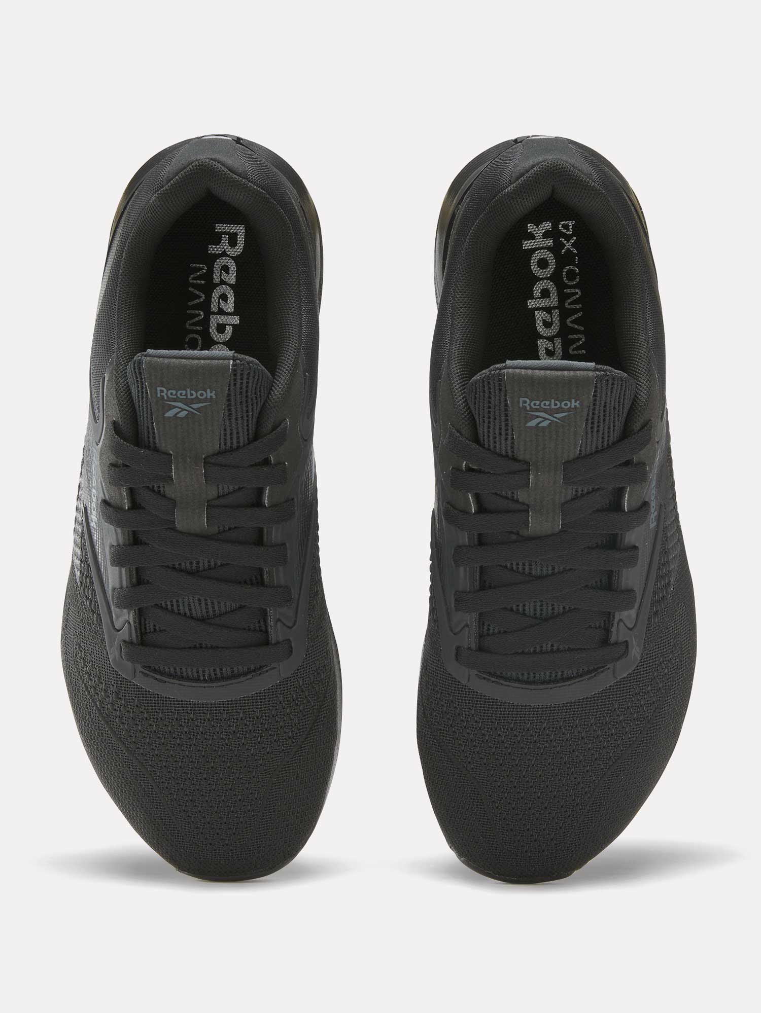 REEBOK Обувки NANO X4